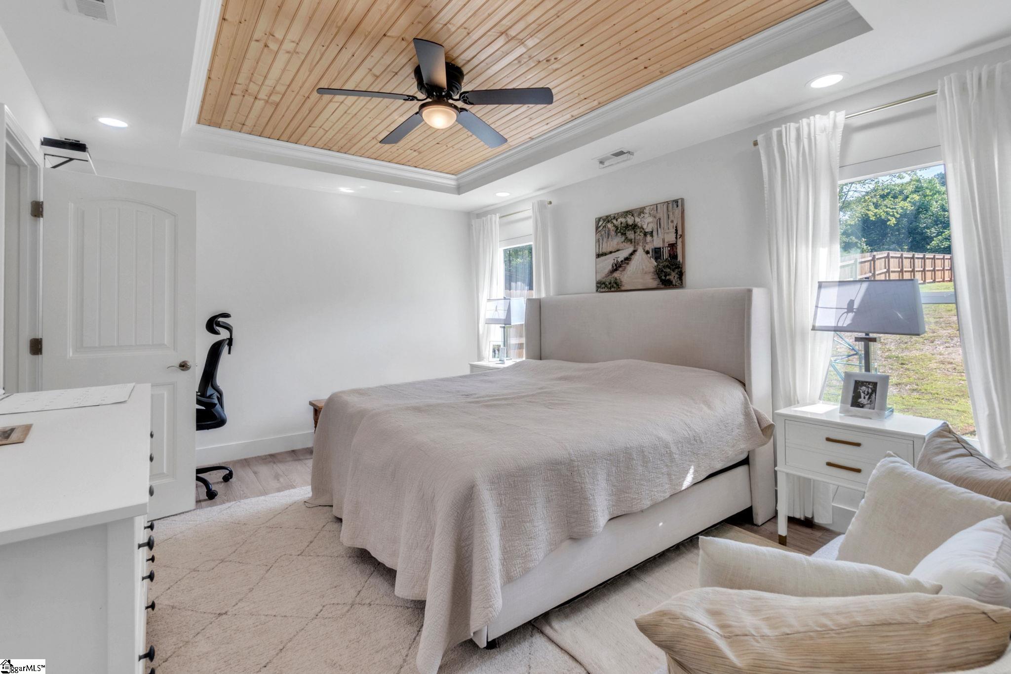 273 Lexington Street Property Photo 12