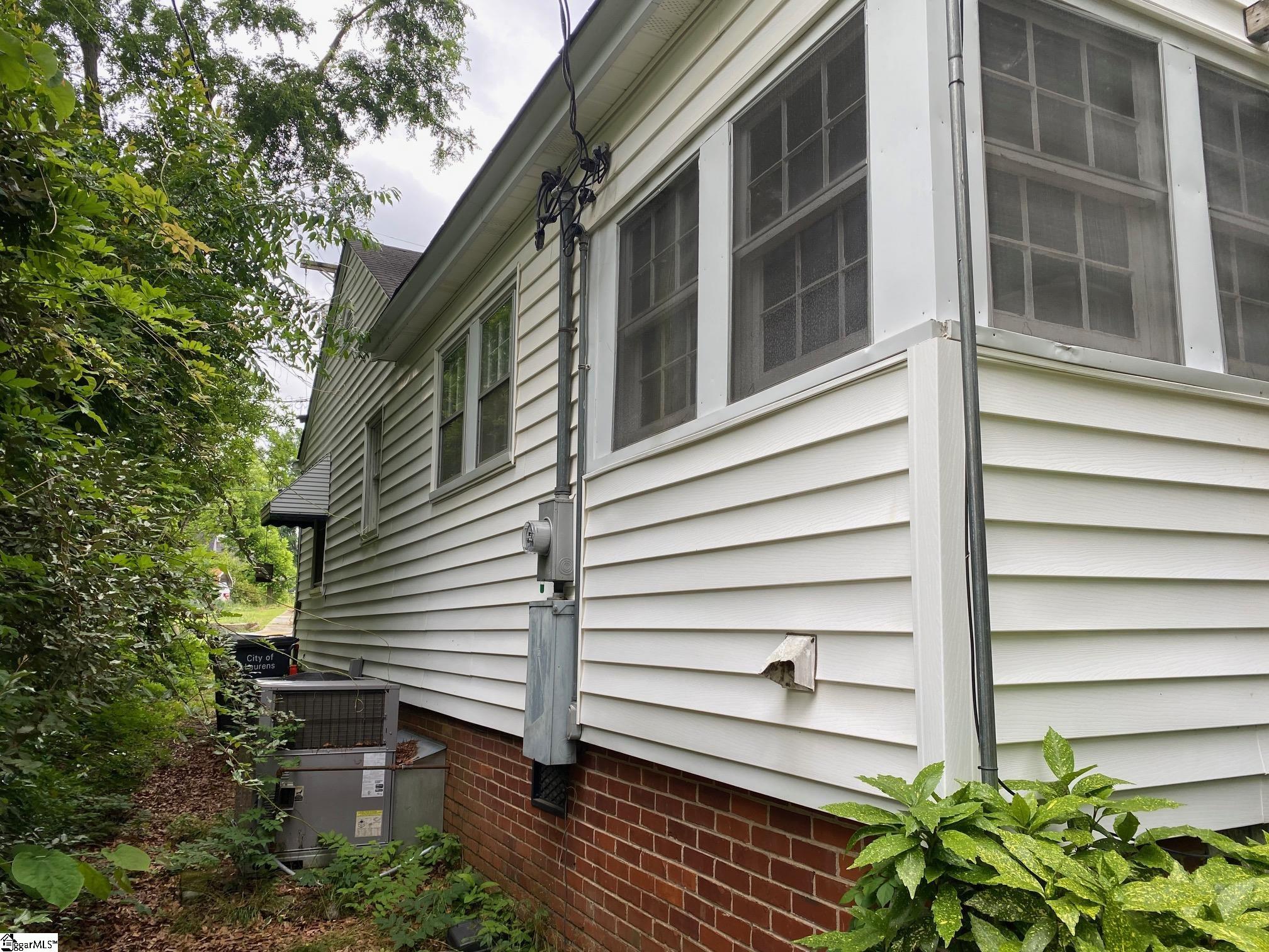 302 Jones Street Property Photo 5