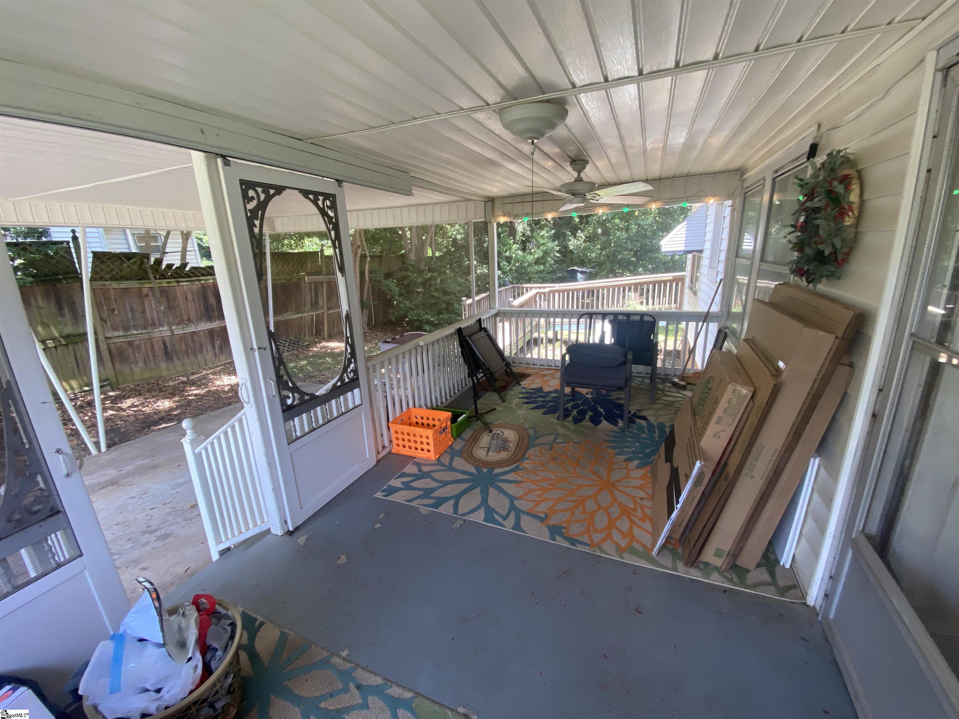 302 Jones Street Property Photo 14