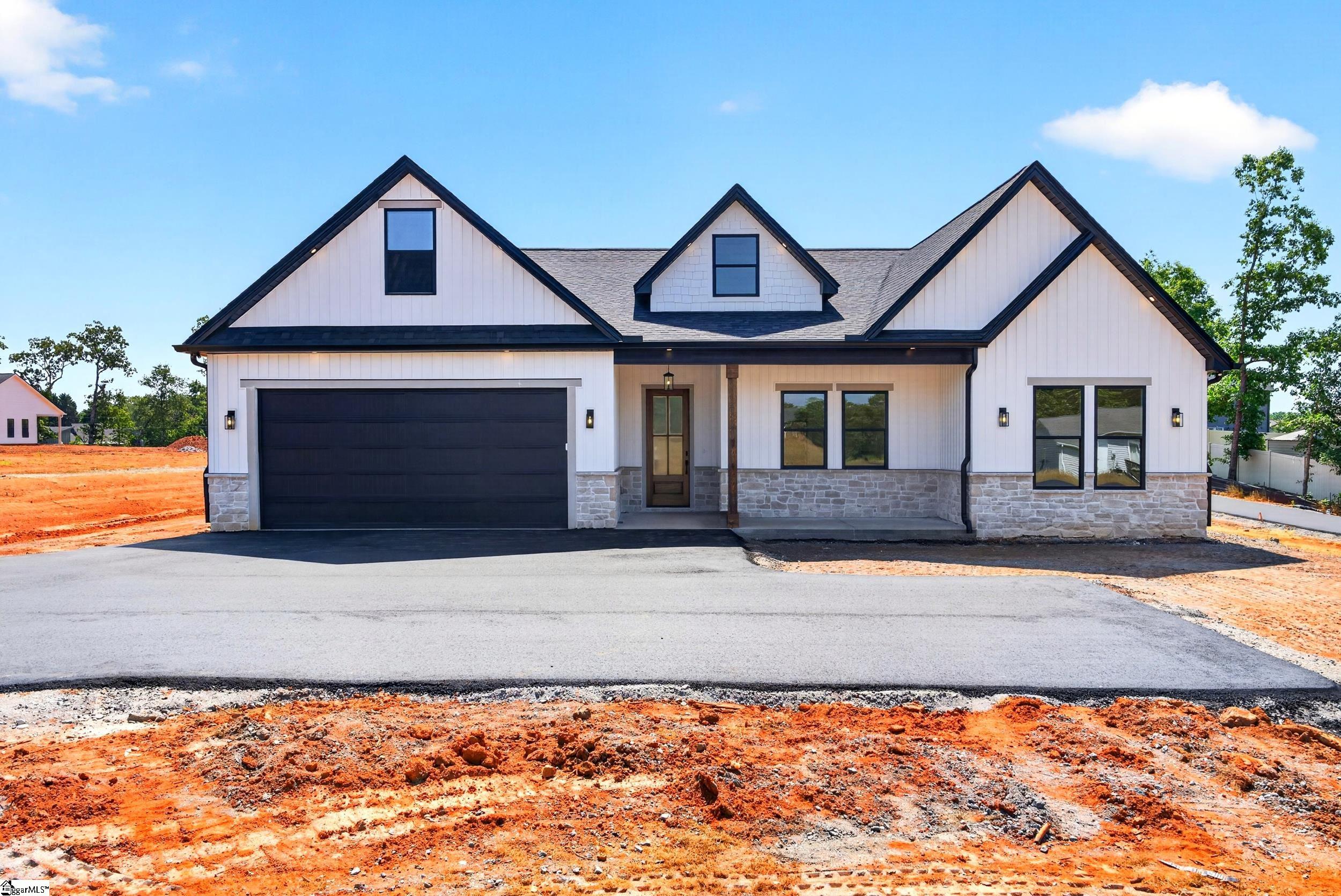 416 Blume Road Property Photo 4