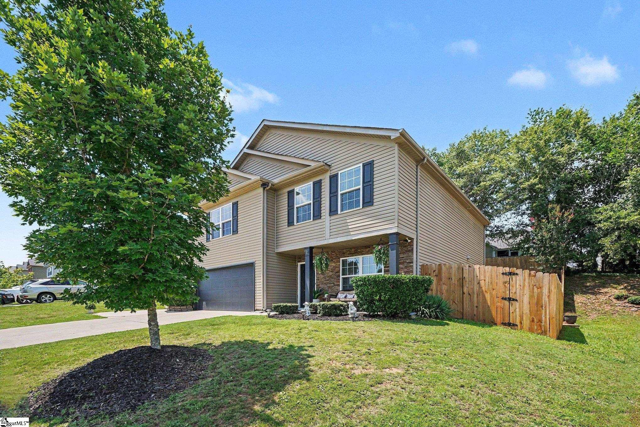 707 Markham Circle Property Photo 4