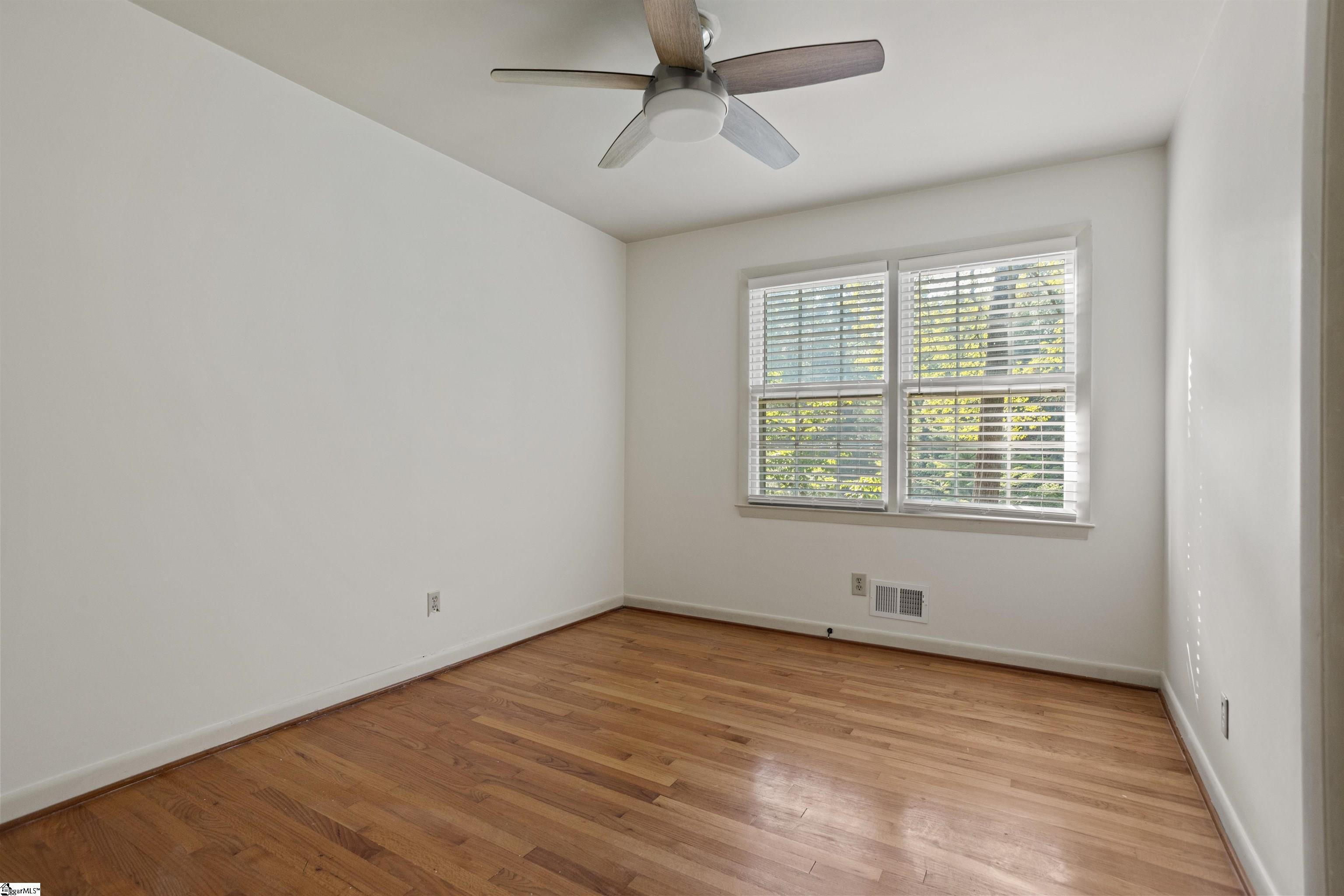 295 Fairlane Drive Property Photo 14