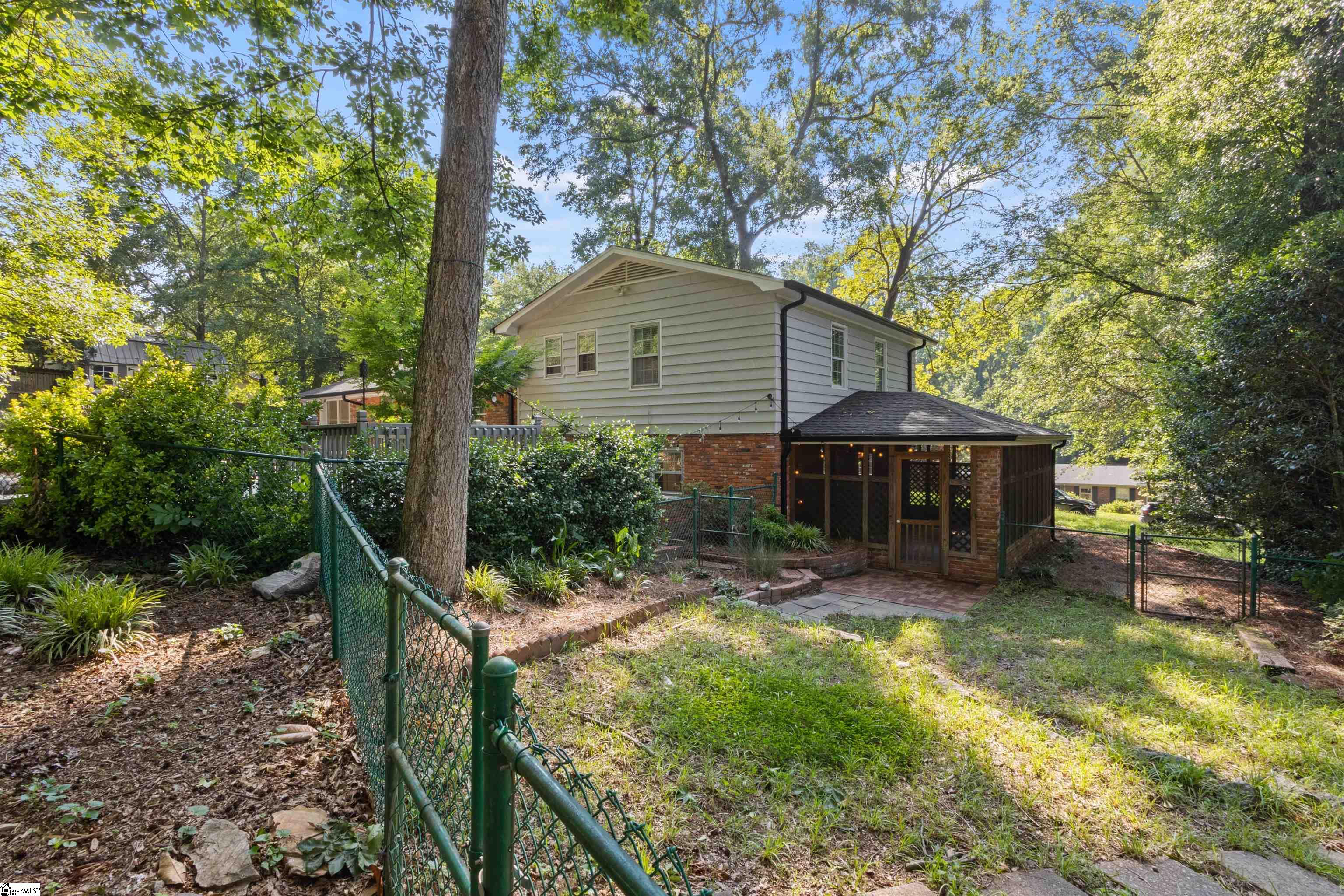 295 Fairlane Drive Property Photo 21