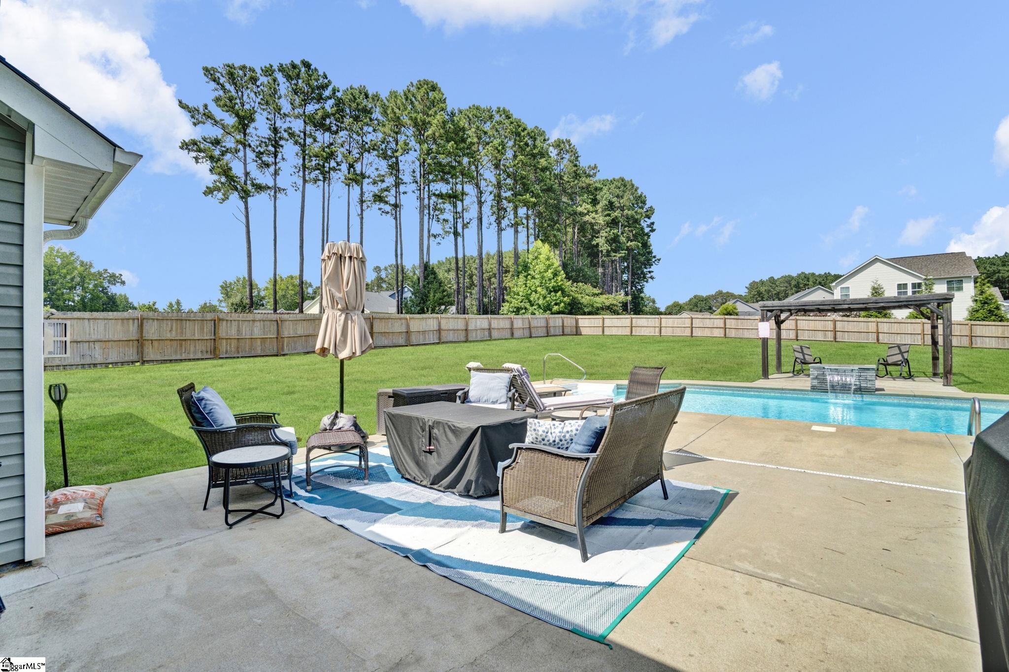 100 Arbor Woods Lane Property Photo 33