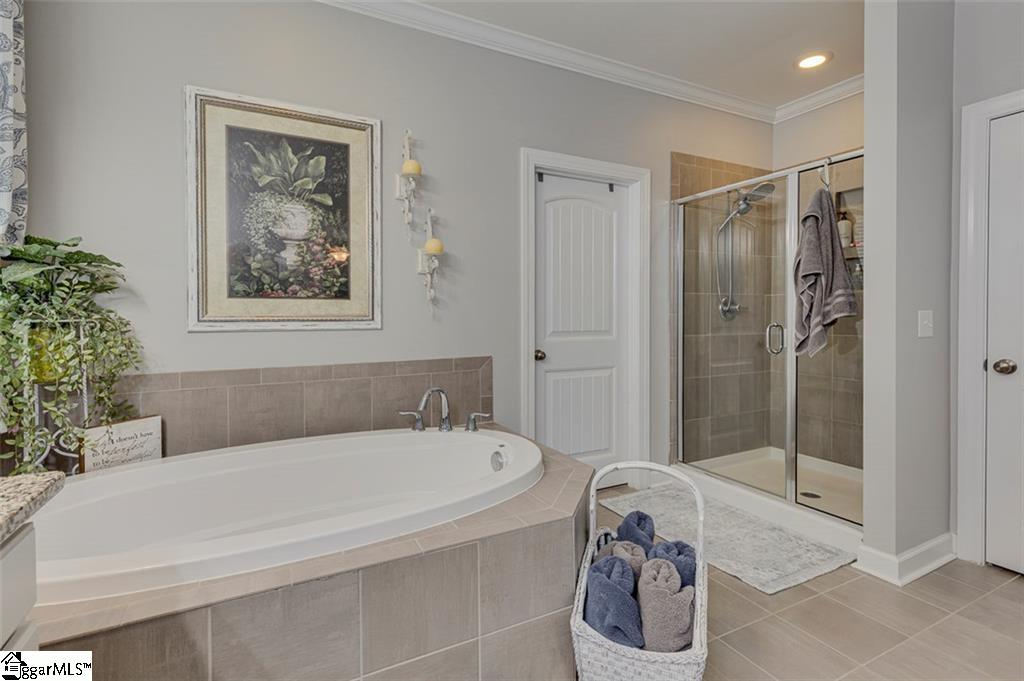 244 Crestgate Way Property Photo 32