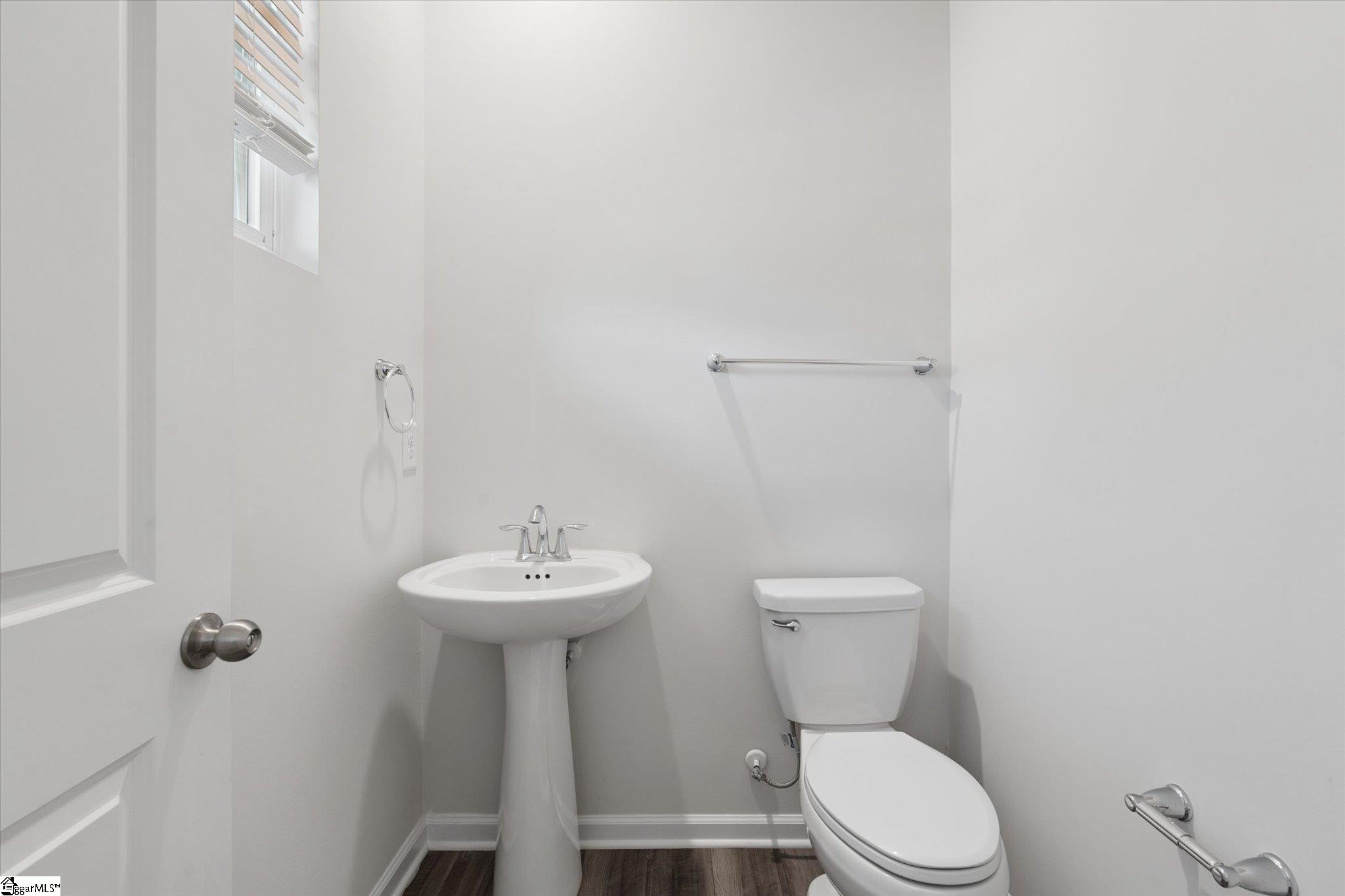 303 E Compass Way Property Photo 13
