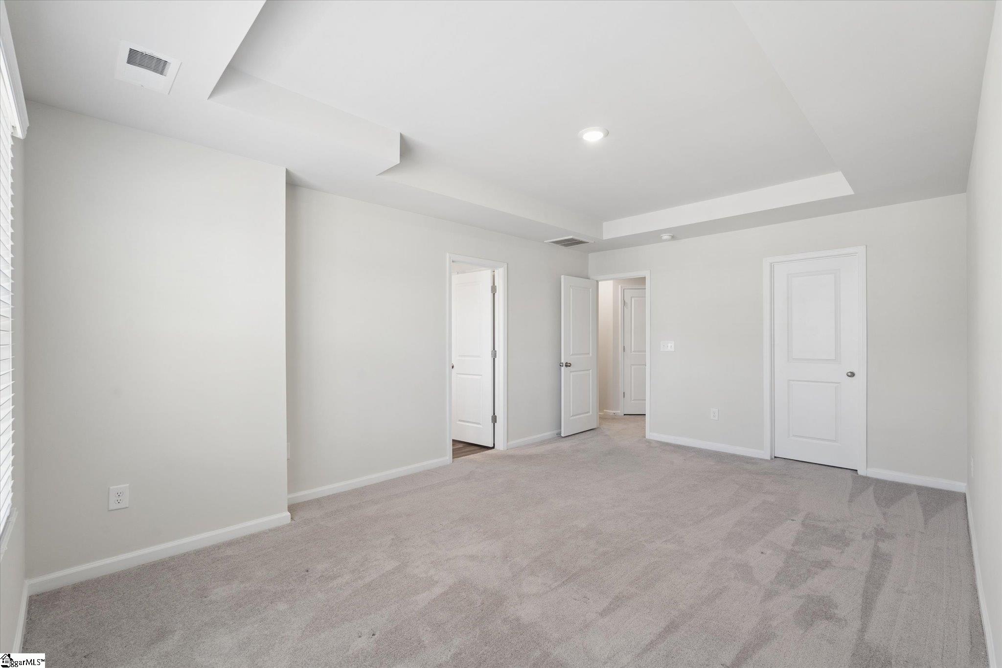 303 E Compass Way Property Photo 15