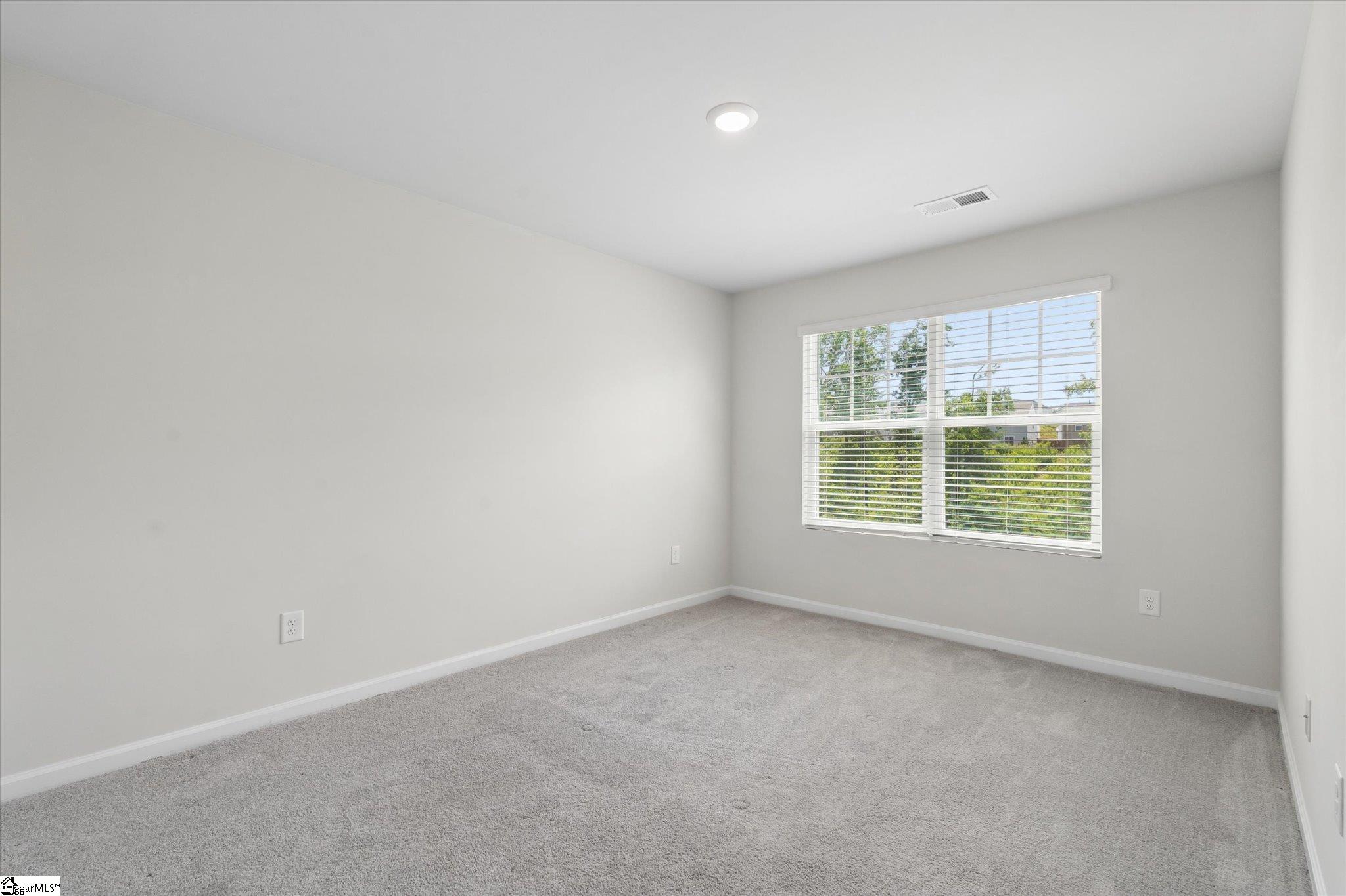 303 E Compass Way Property Photo 17