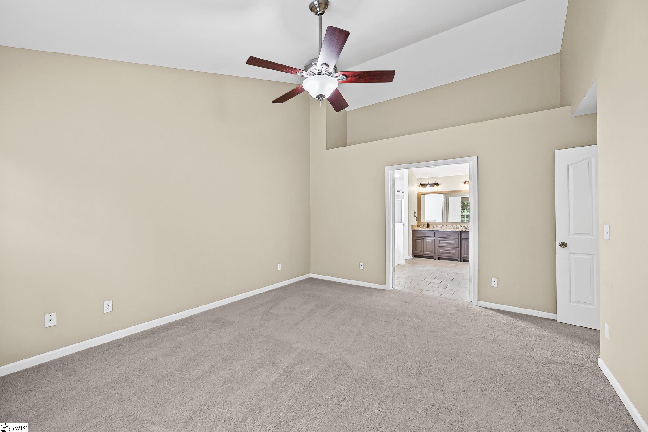 211 Keelin Lane Property Photo 15