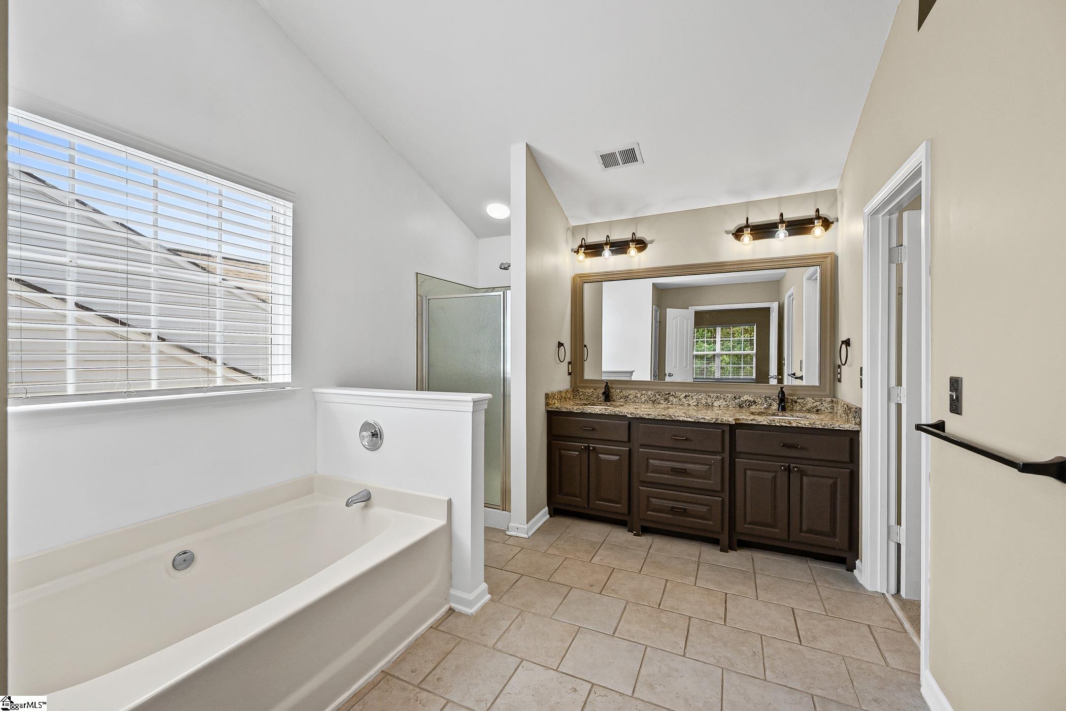 211 Keelin Lane Property Photo 17