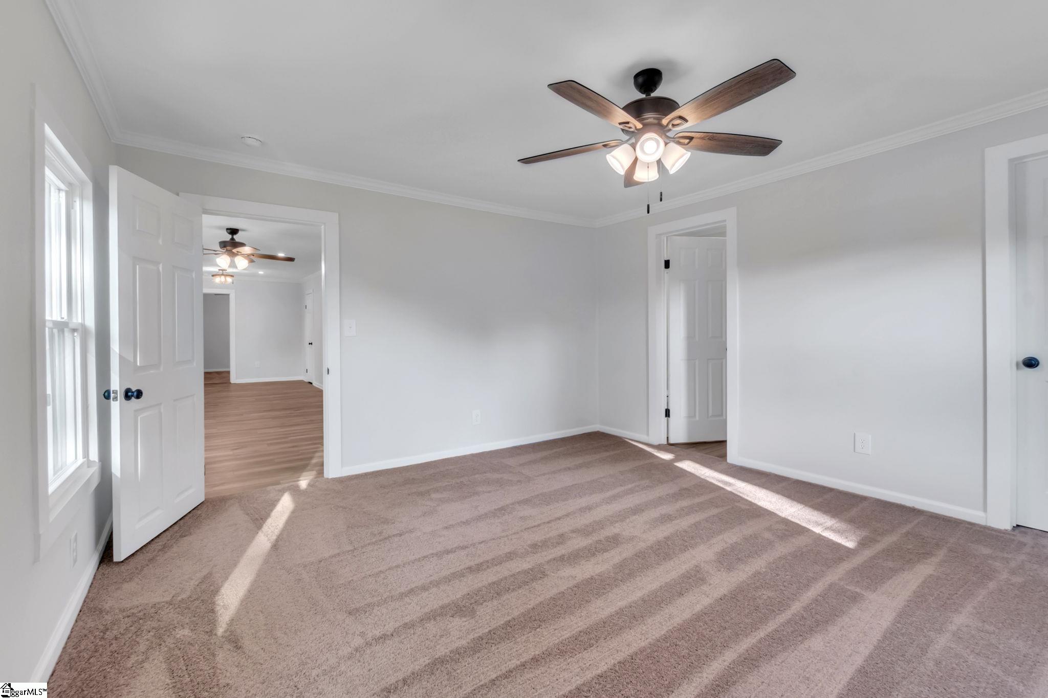 154 Holliday Road Property Photo 4
