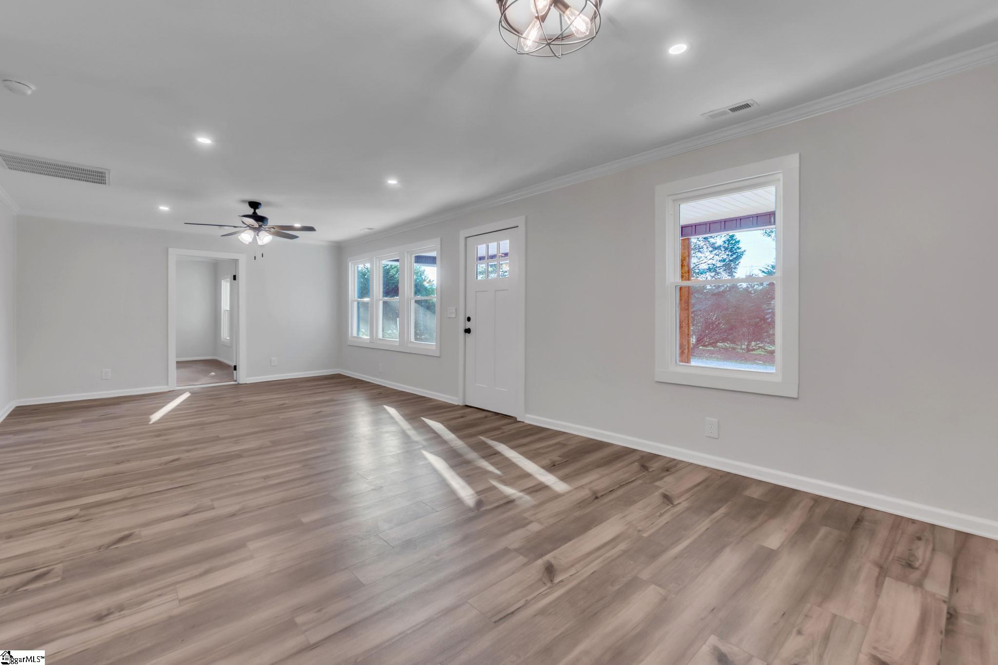 154 Holliday Road Property Photo 8