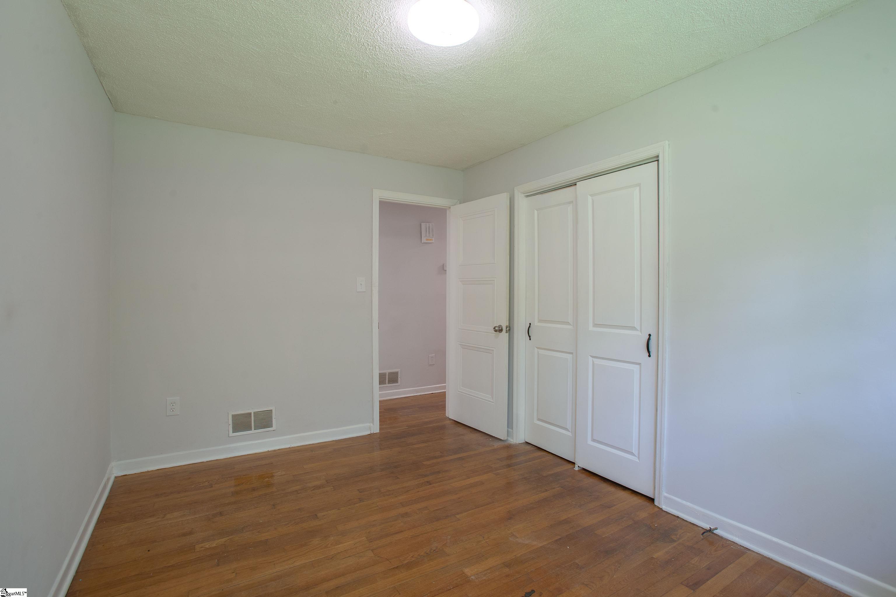 640 Humphrey Street Property Photo 17