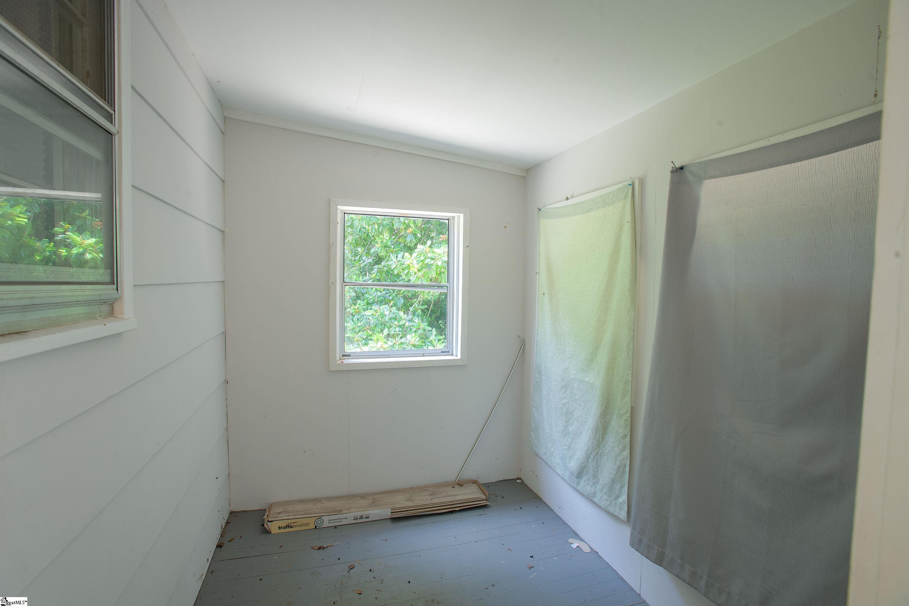 640 Humphrey Street Property Photo 25