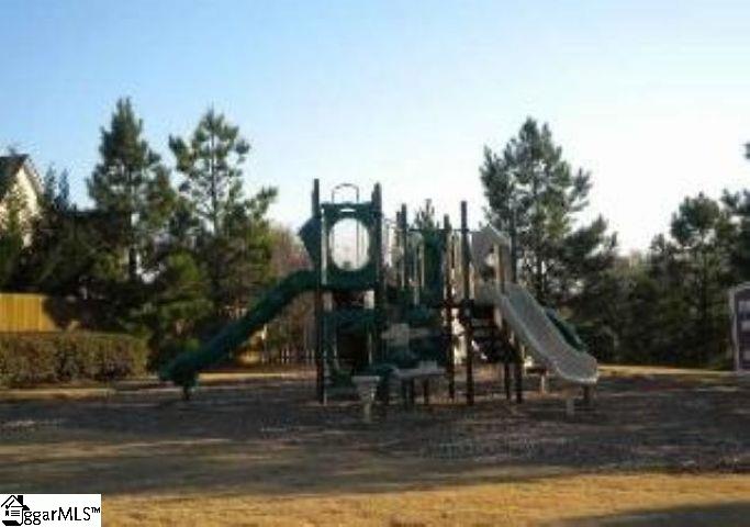 38 Golden Acre Court Property Photo 32