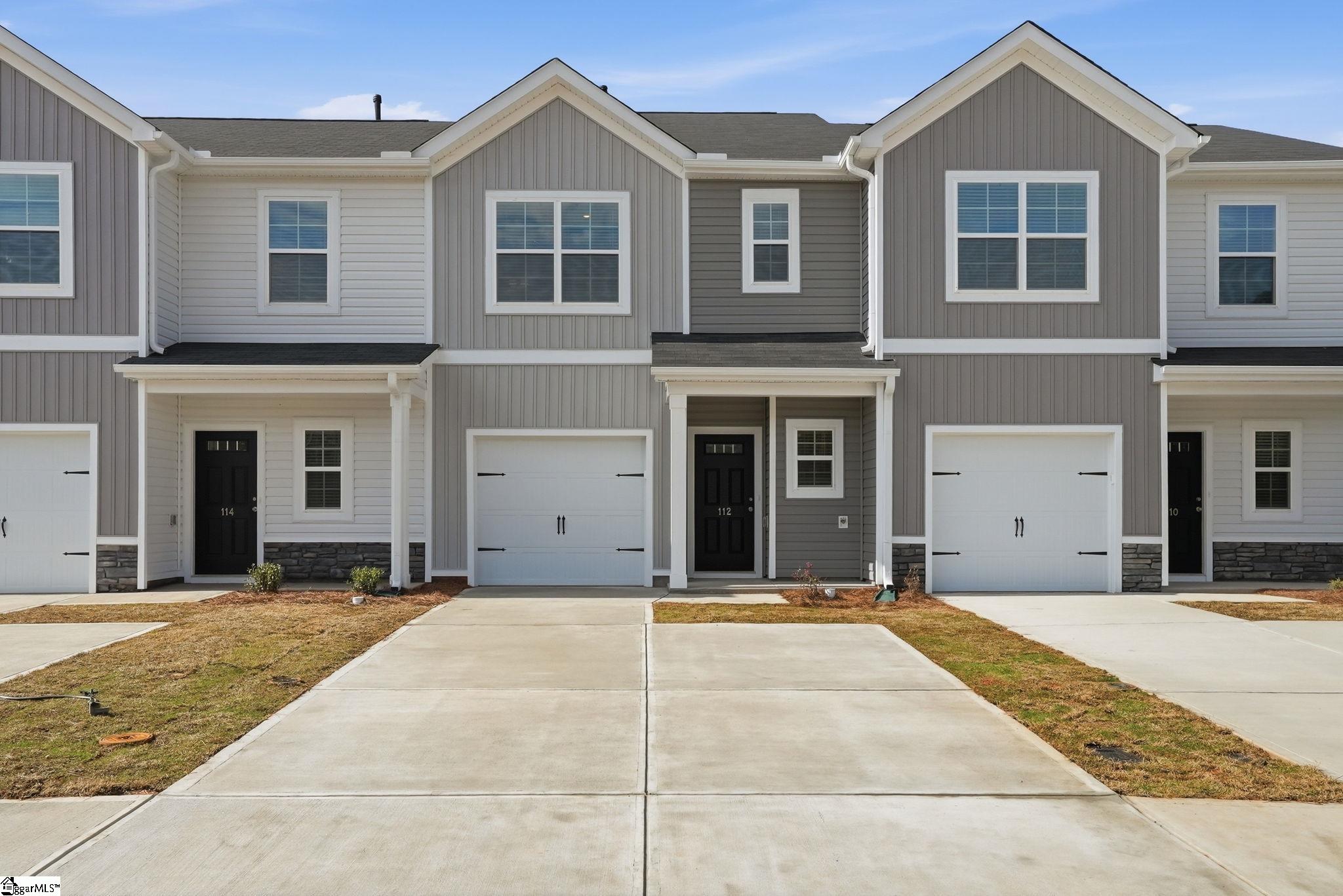 305 Lilac Loop Property Photo 4
