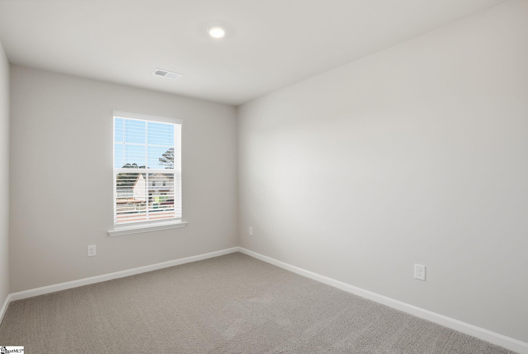 305 Lilac Loop Property Photo 13