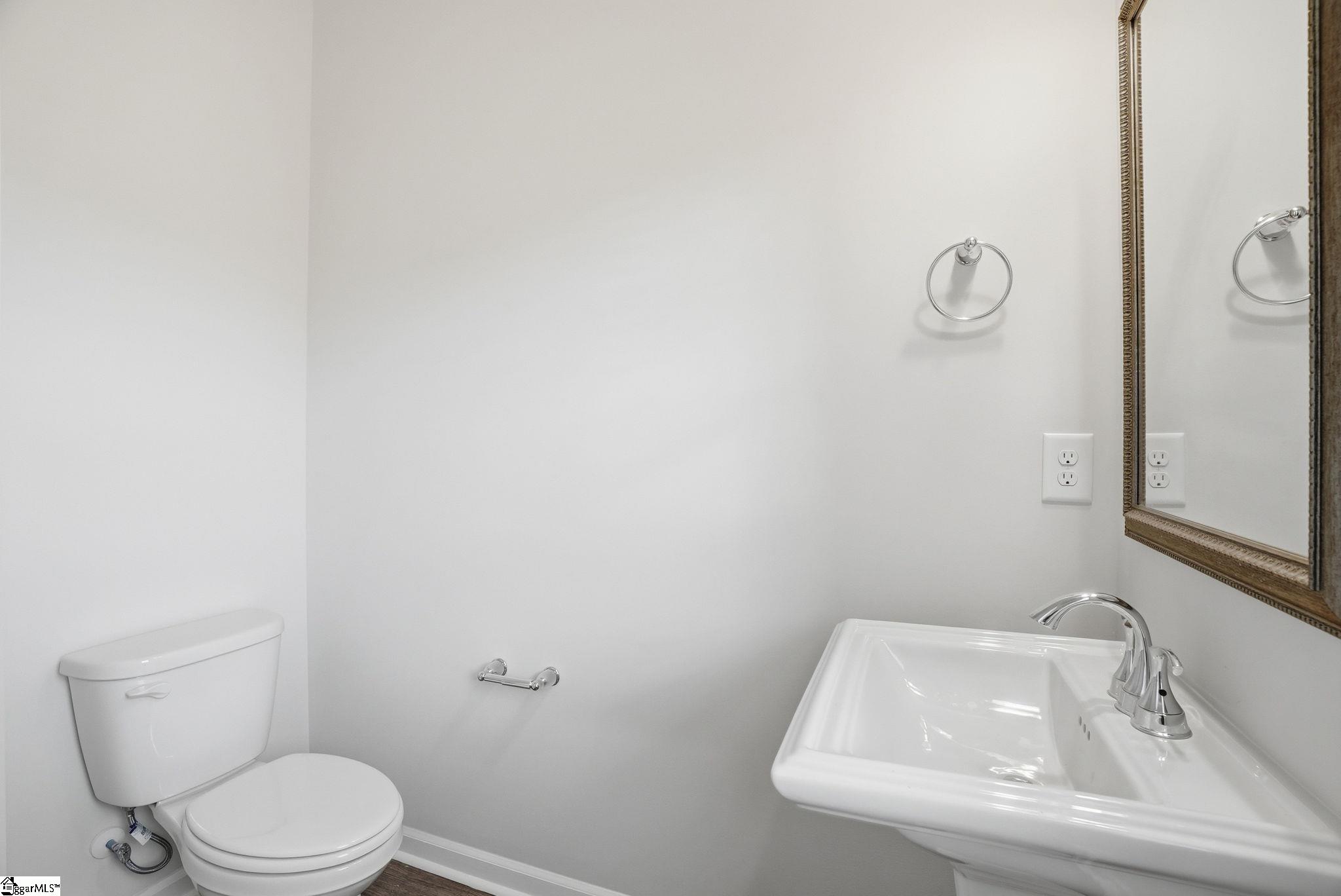 307 Lilac Loop Property Photo 6