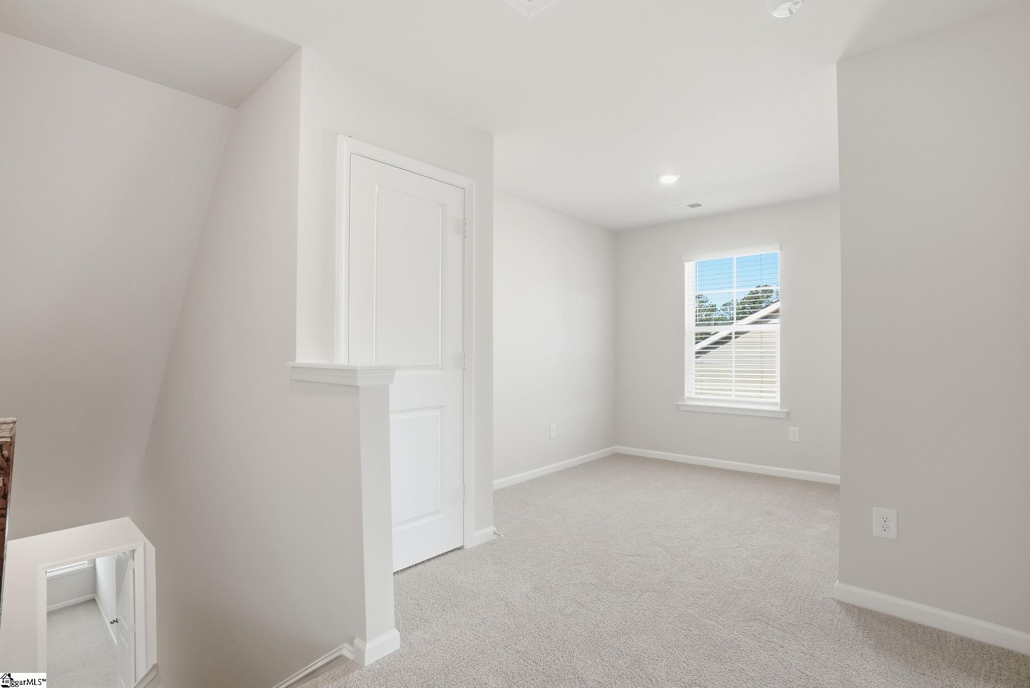 307 Lilac Loop Property Photo 19
