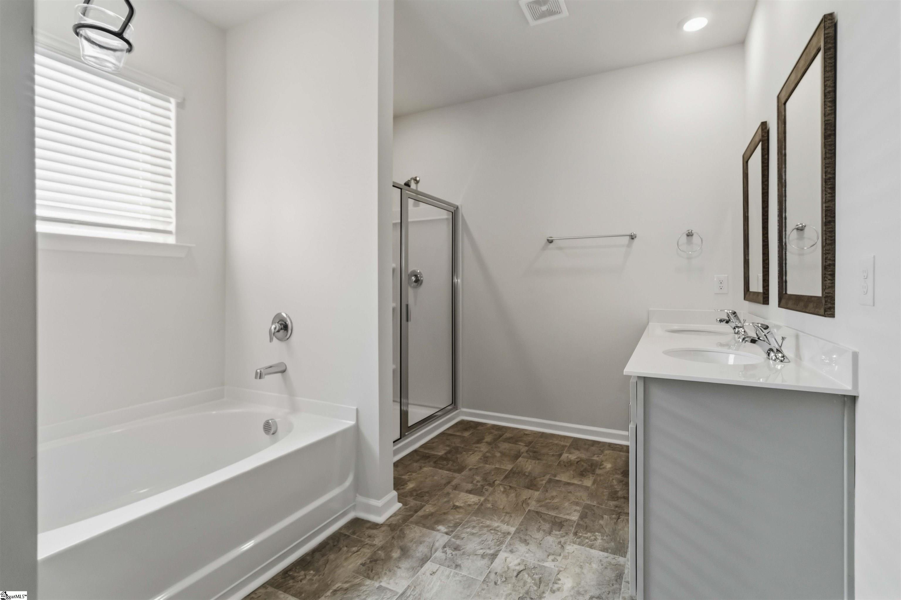 707 Bayridge Road Property Photo 16
