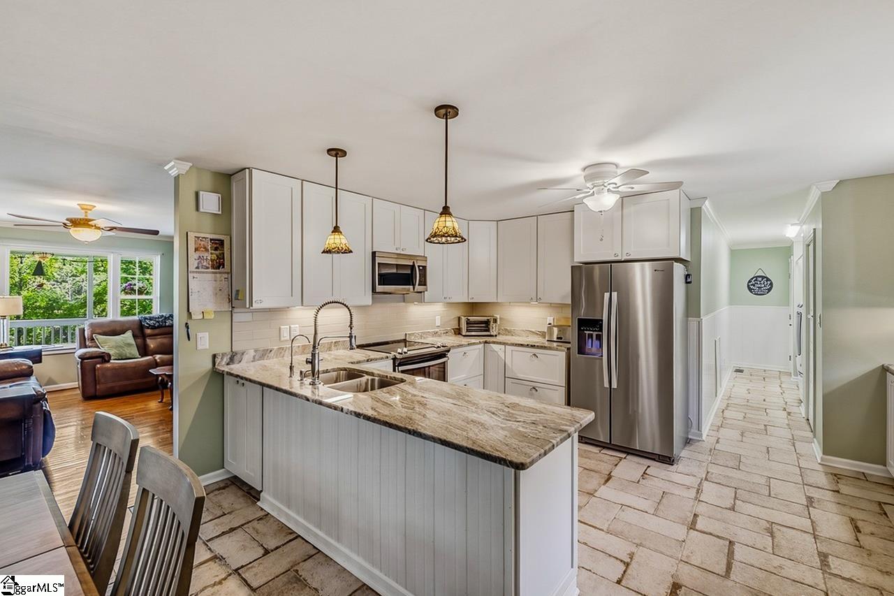 2511 & 2585 Pineland Shores Circle Property Photo 6