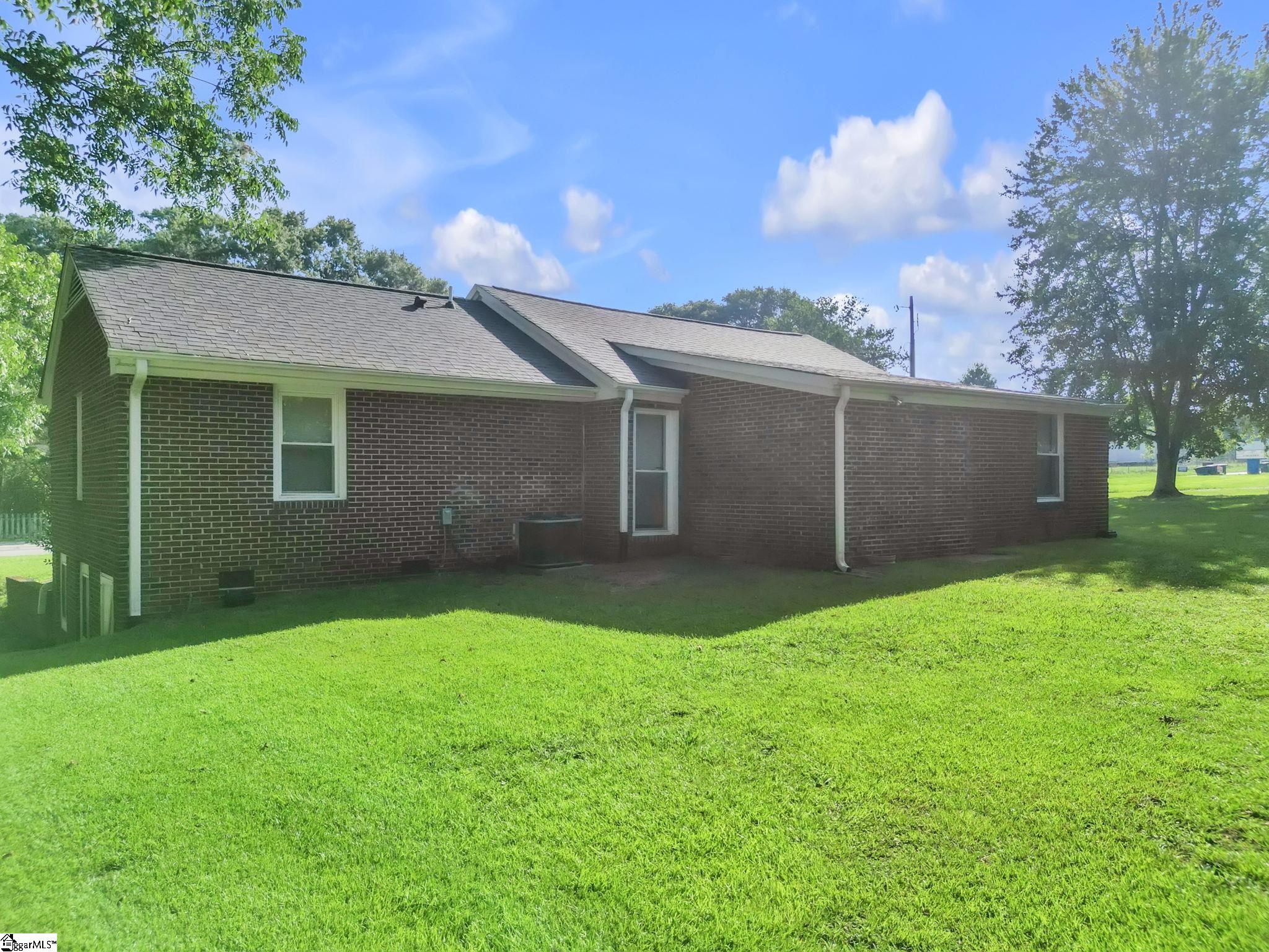 400 Fowler Road Property Photo 25