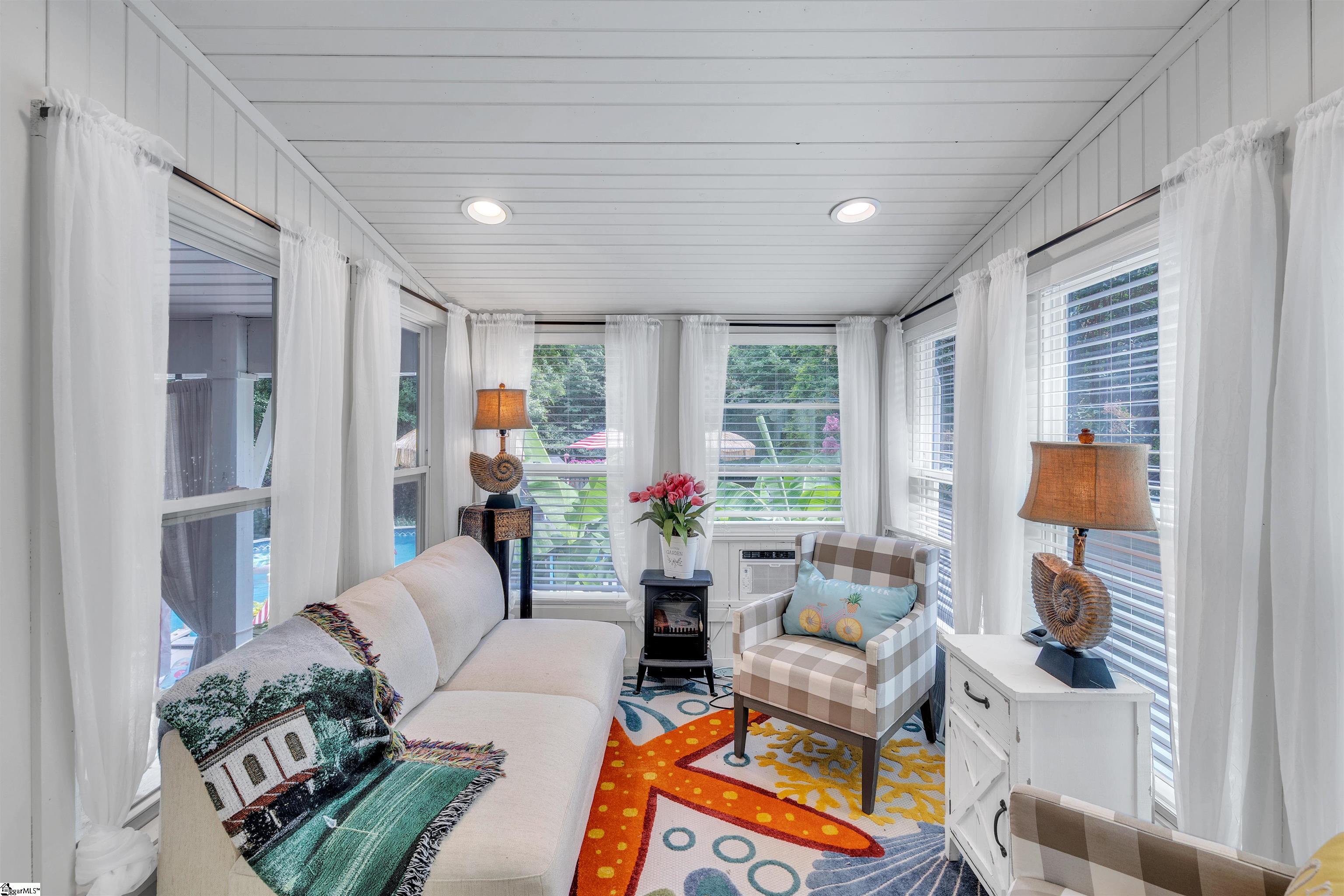 552 B S Buckhorn Road Property Photo 13