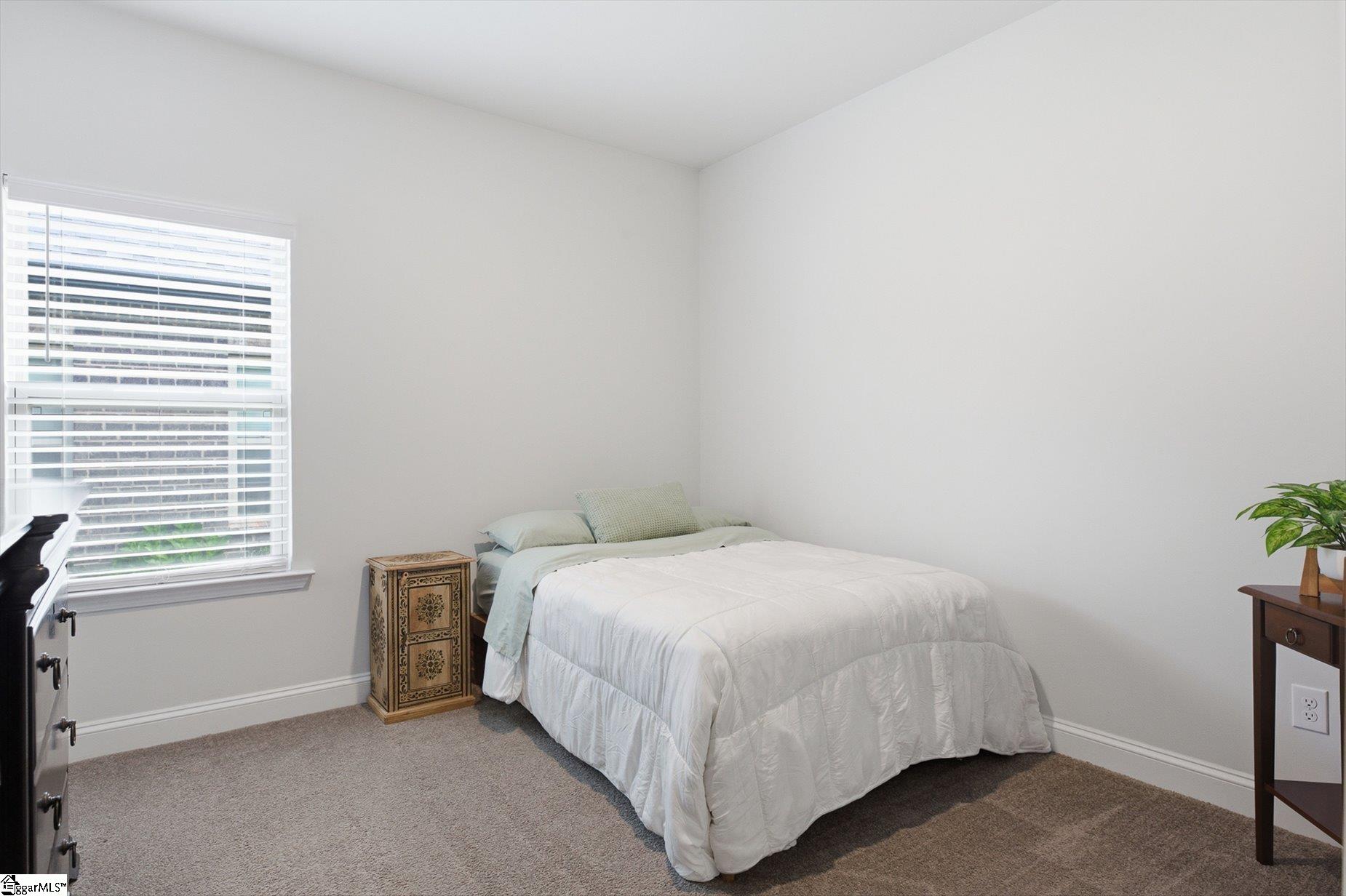 4 Woodcross Drive Property Photo 20