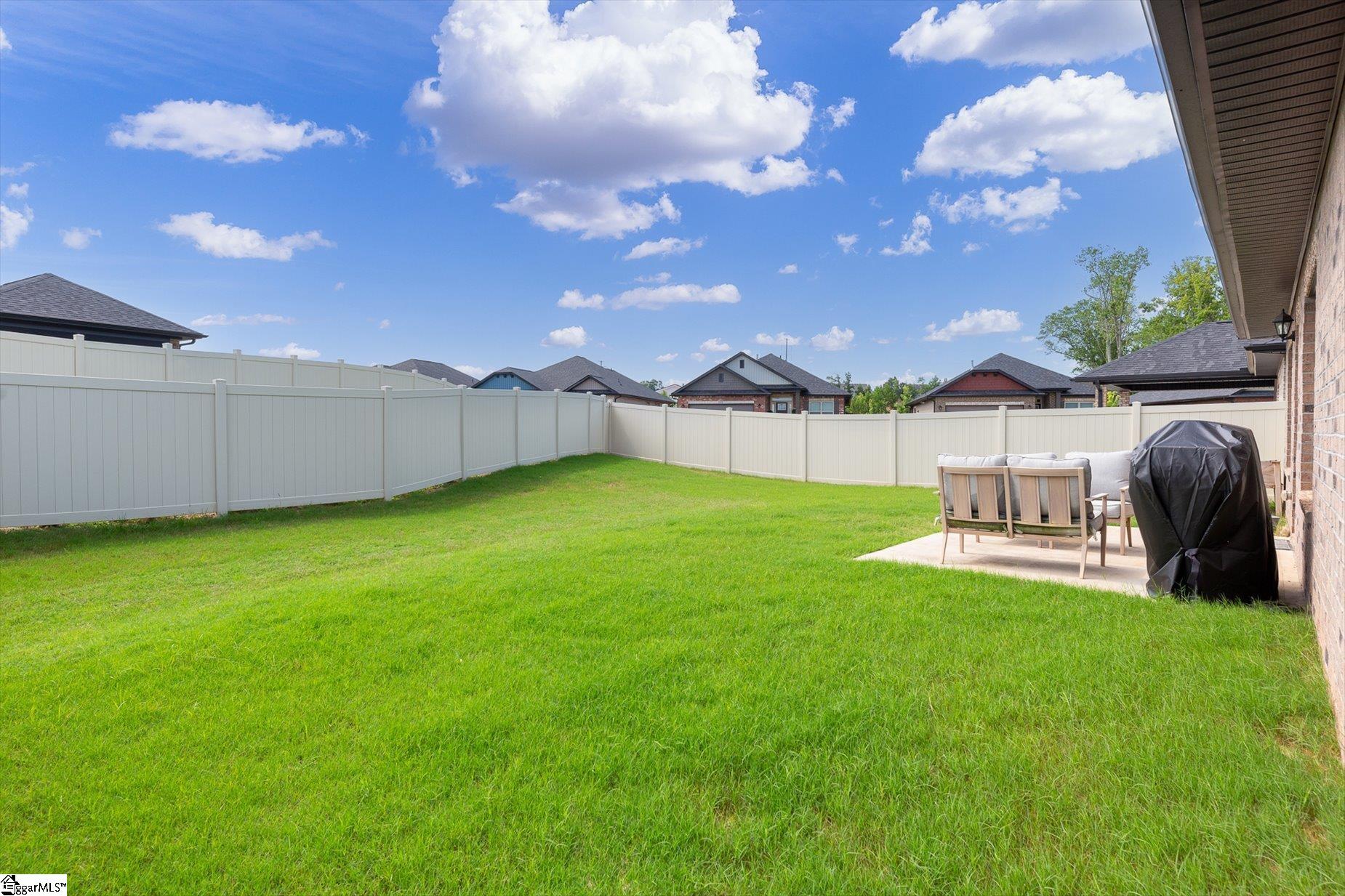 4 Woodcross Drive Property Photo 29