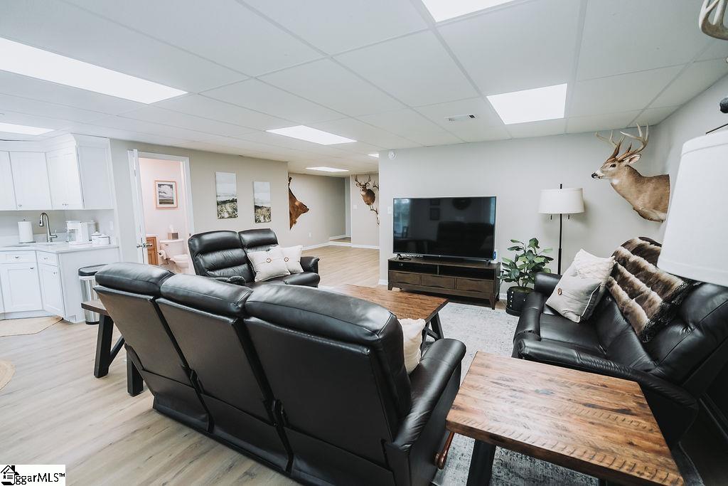 6 Lanshore Court Property Photo 25