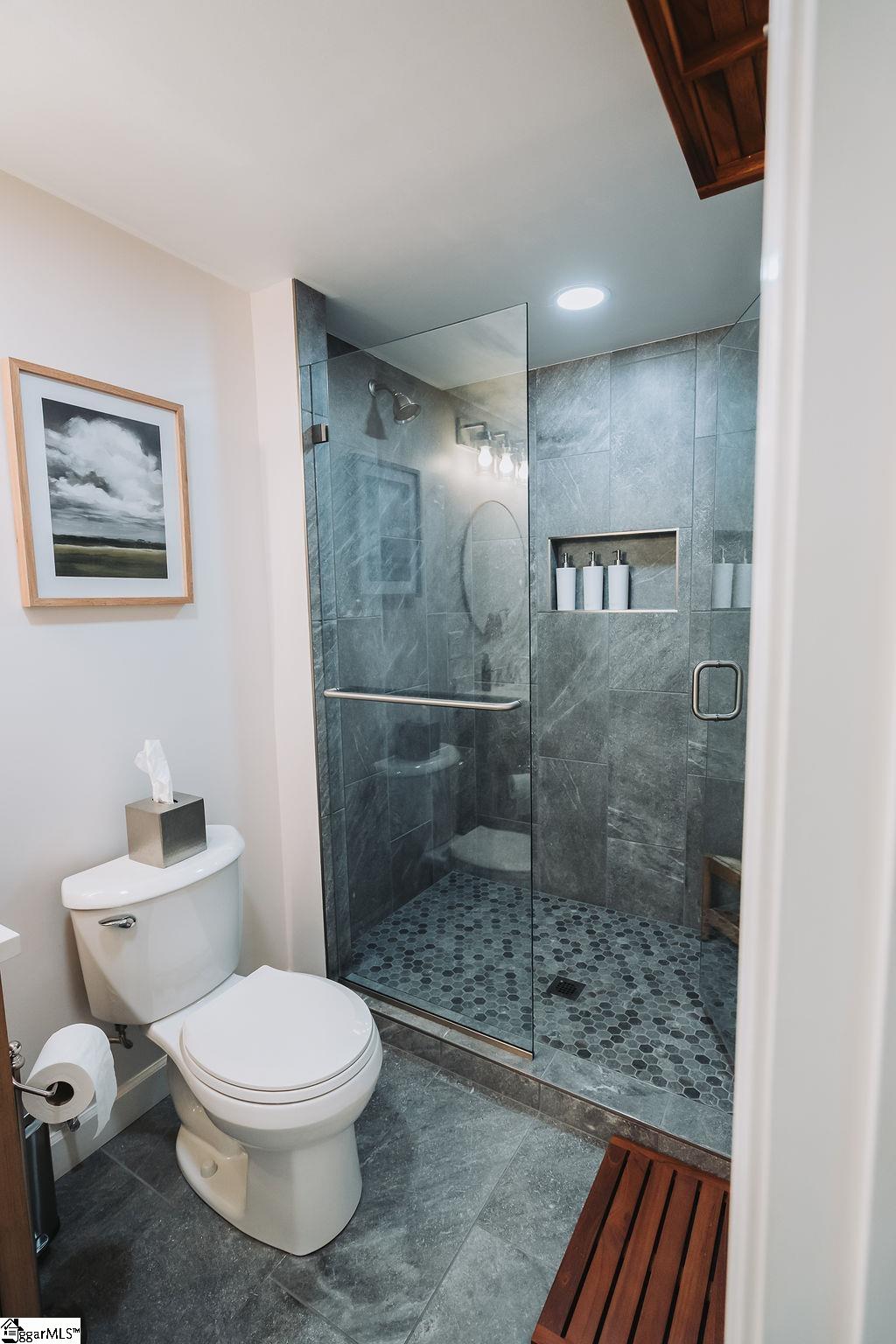 6 Lanshore Court Property Photo 26