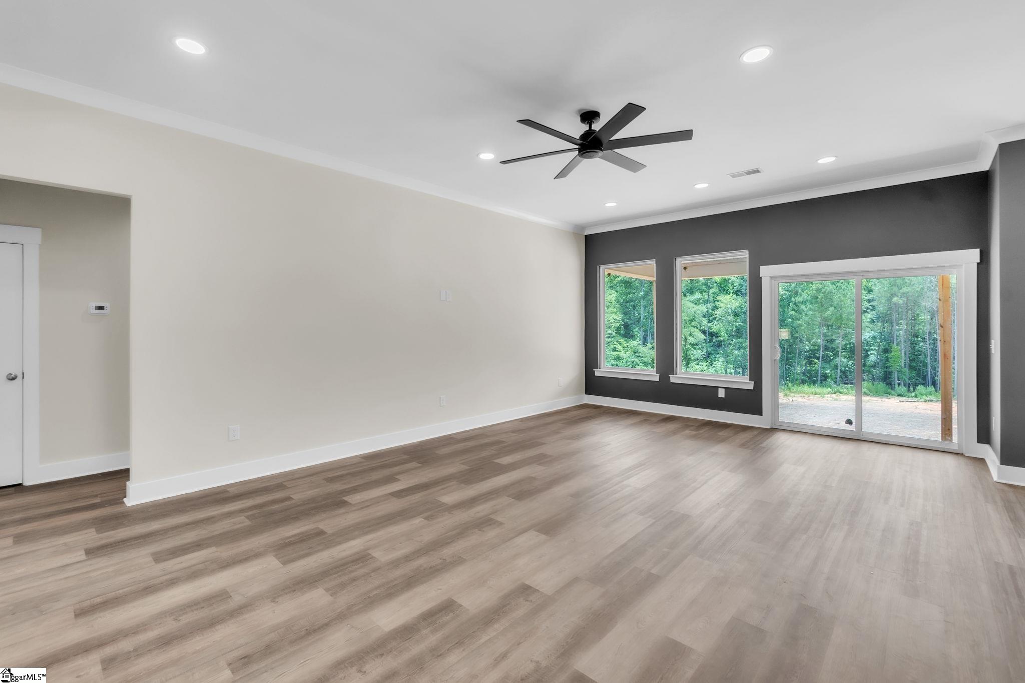 206 Coker Road Property Photo 6