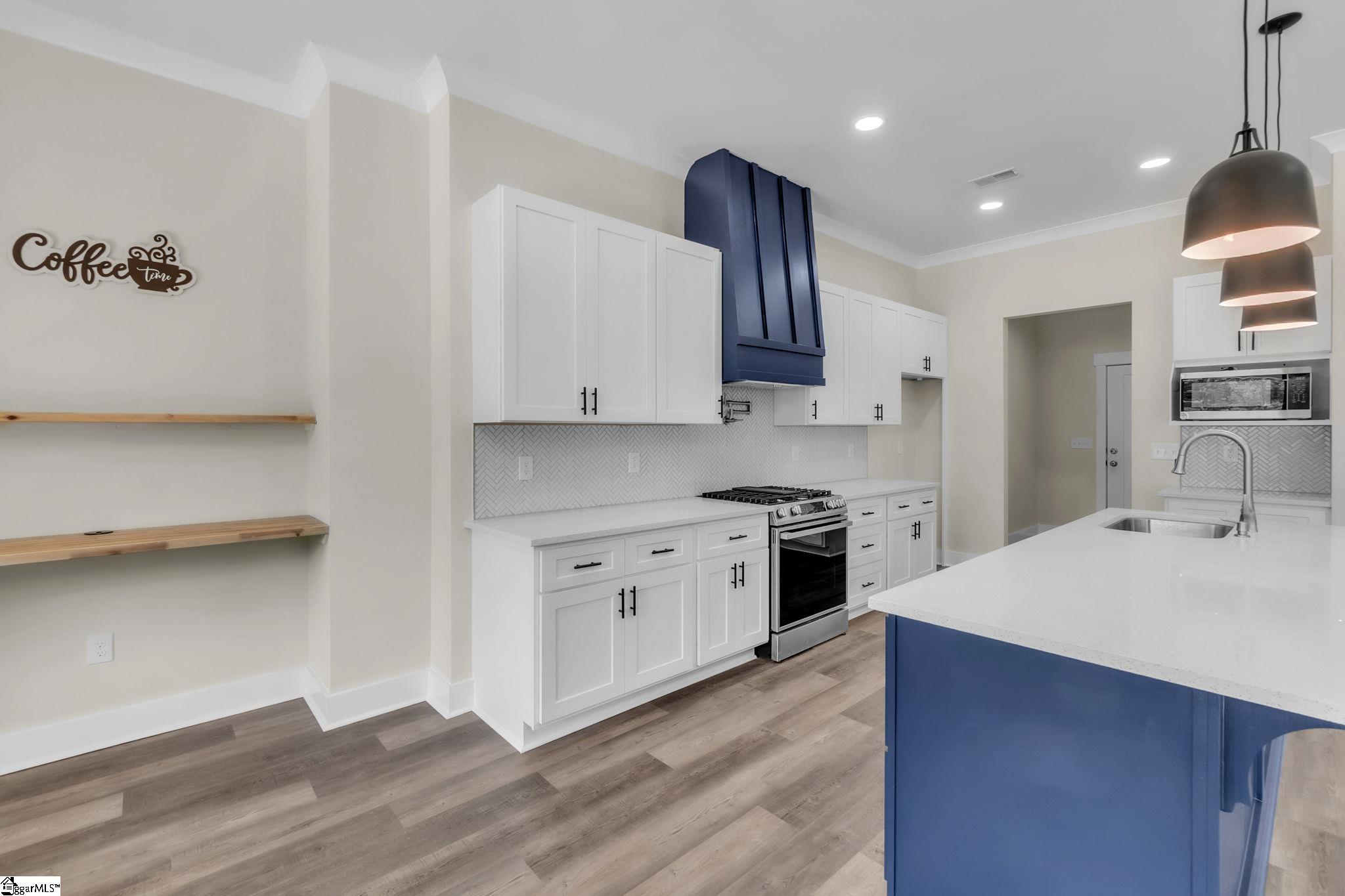 206 Coker Road Property Photo 12