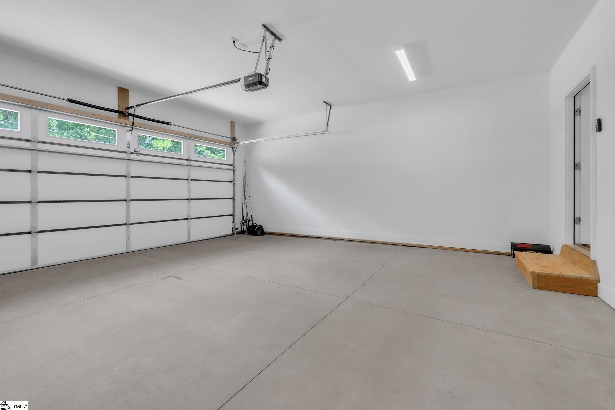206 Coker Road Property Photo 33
