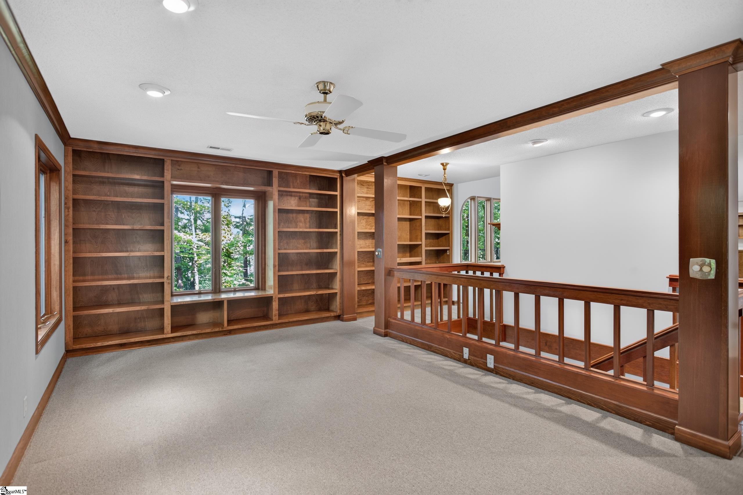 12 Lookout Lane Property Photo 7