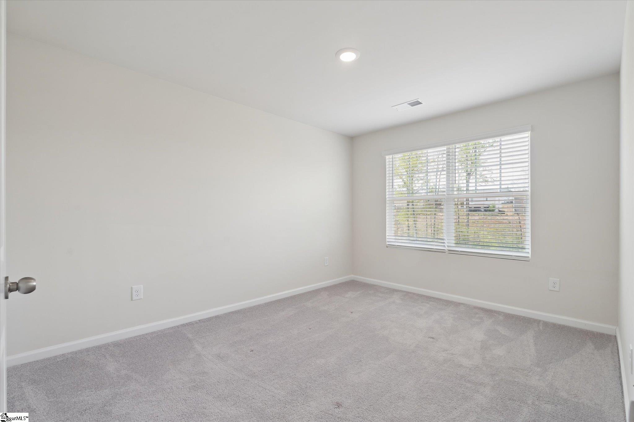 293 E Compass Way Property Photo 17