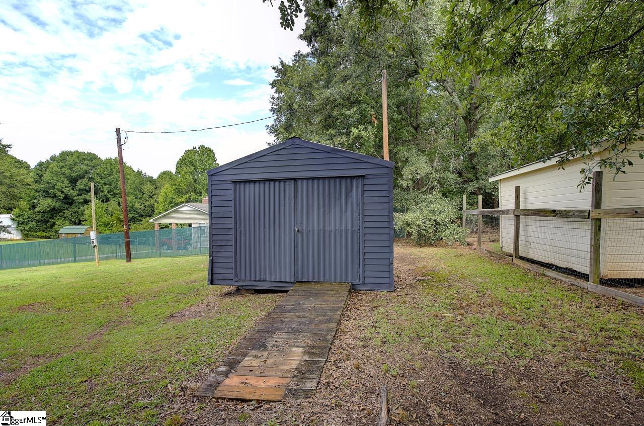 101 Hunter Road Property Photo 5