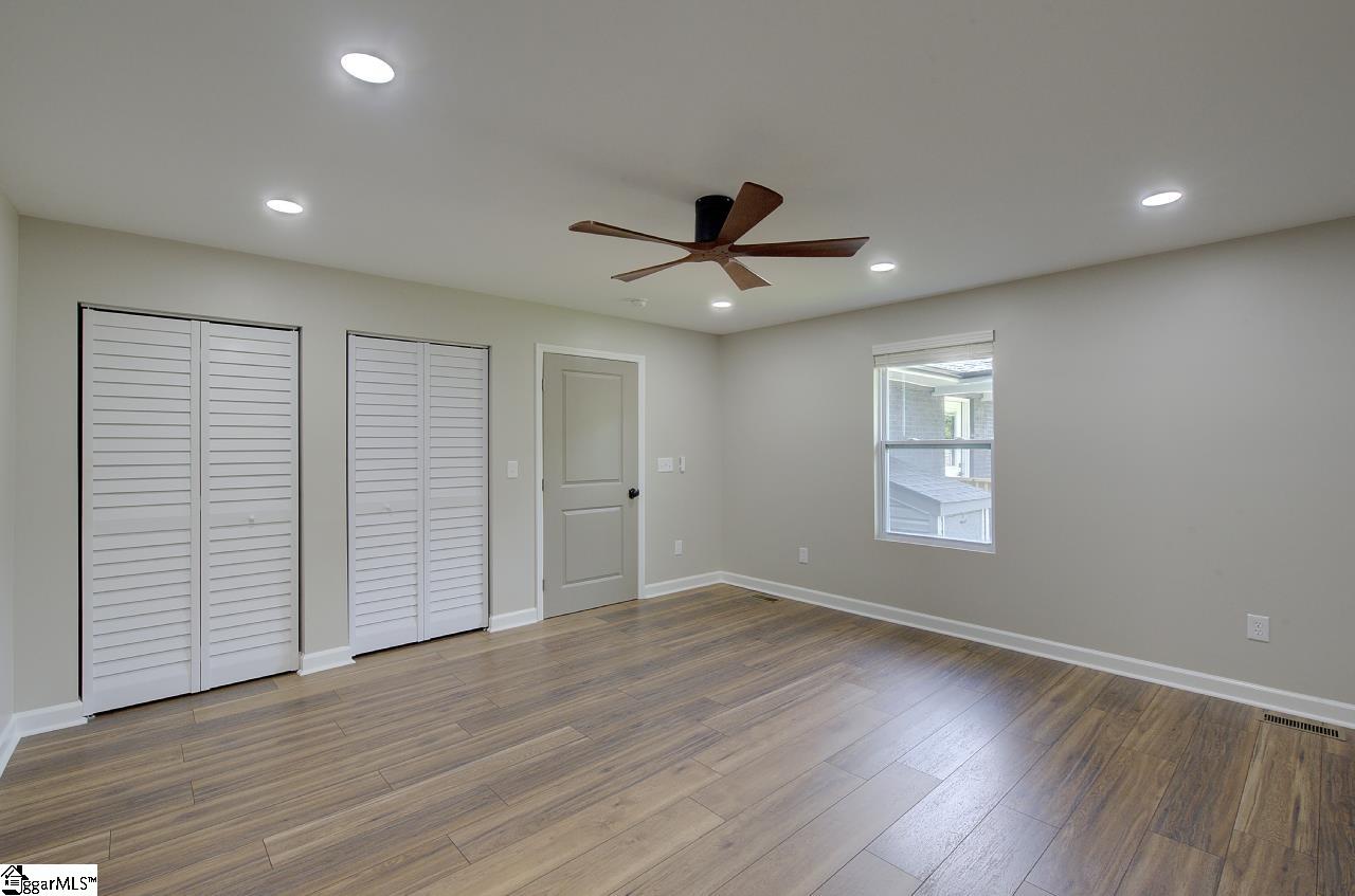 101 Hunter Road Property Photo 24