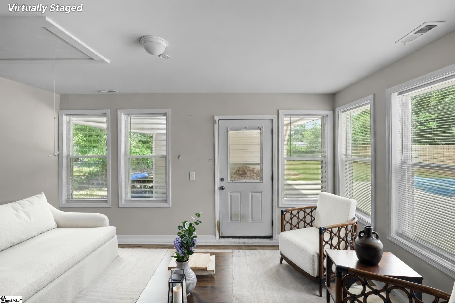 206 Carey Avenue Property Photo 10