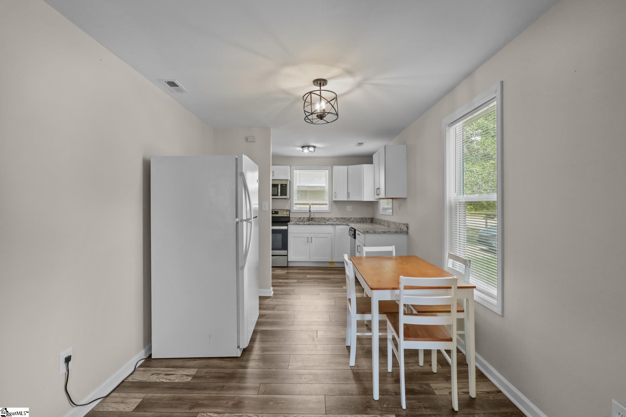 206 Carey Avenue Property Photo 23