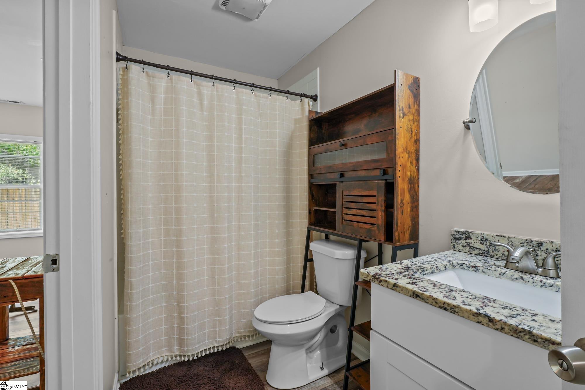 206 Carey Avenue Property Photo 32