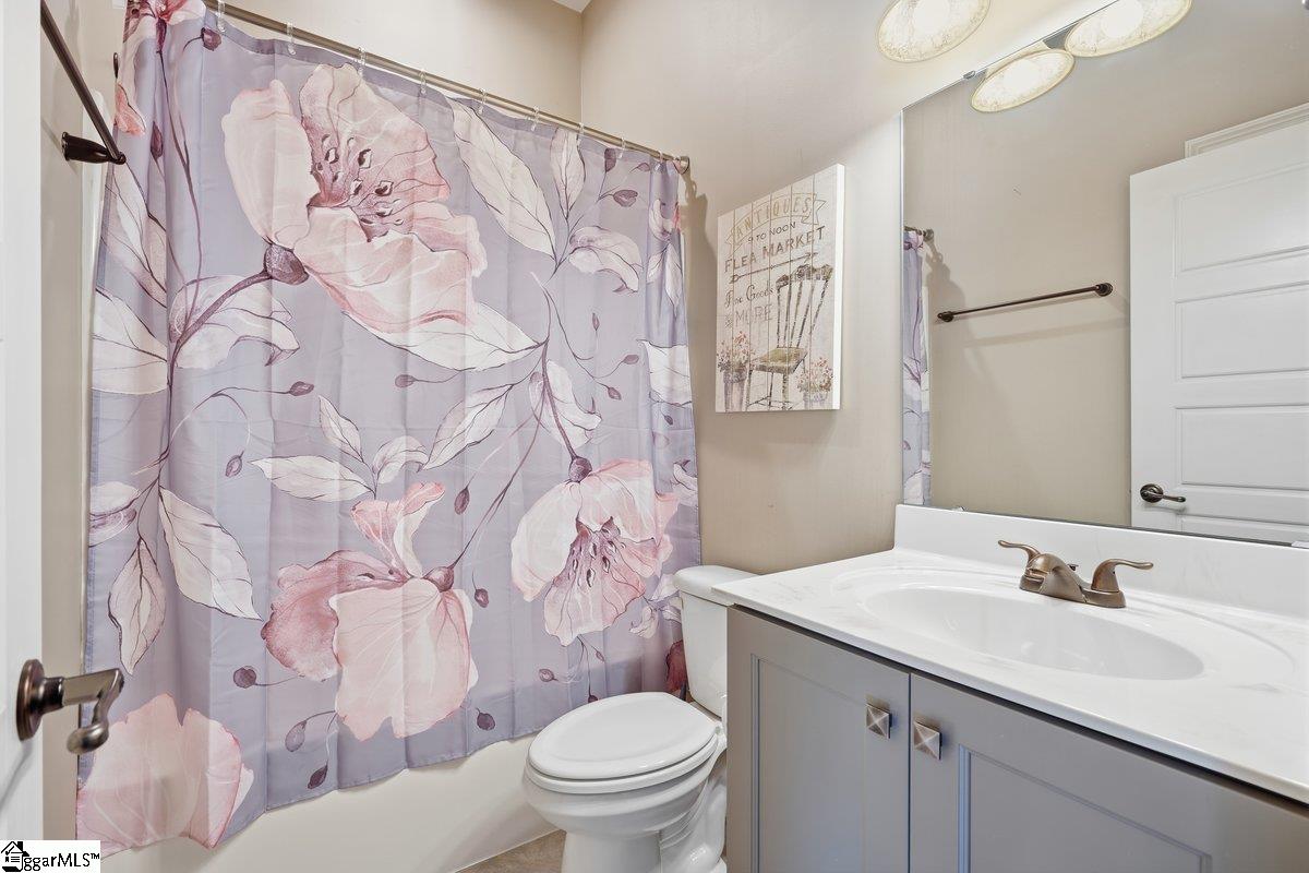 350 Laguna Lane Property Photo 22