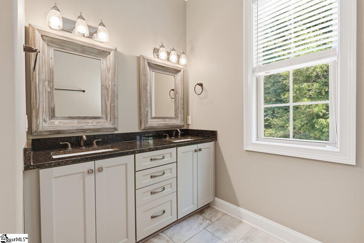 350 Laguna Lane Property Photo 34