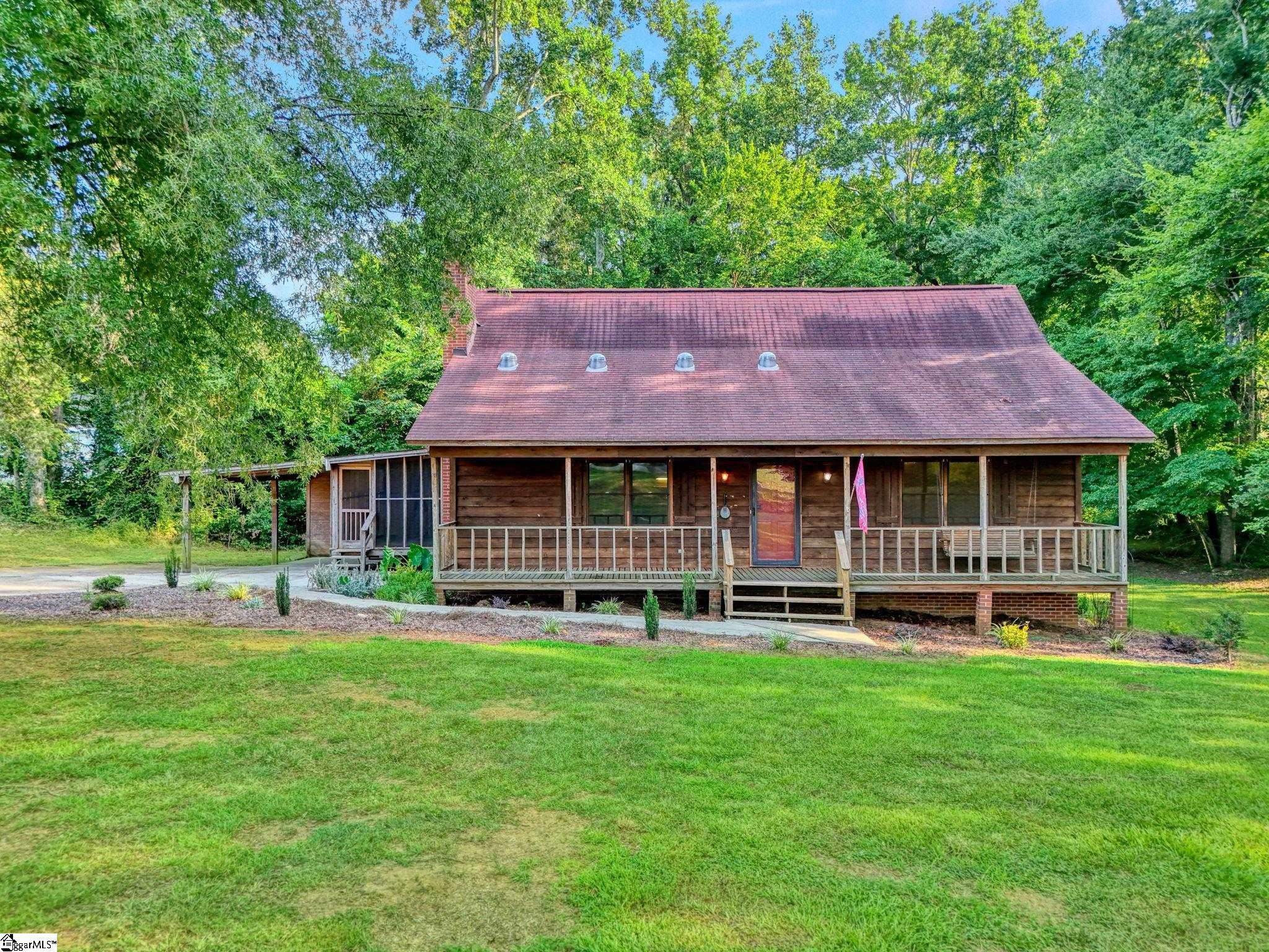 346 Shenandoah Drive Property Photo 2