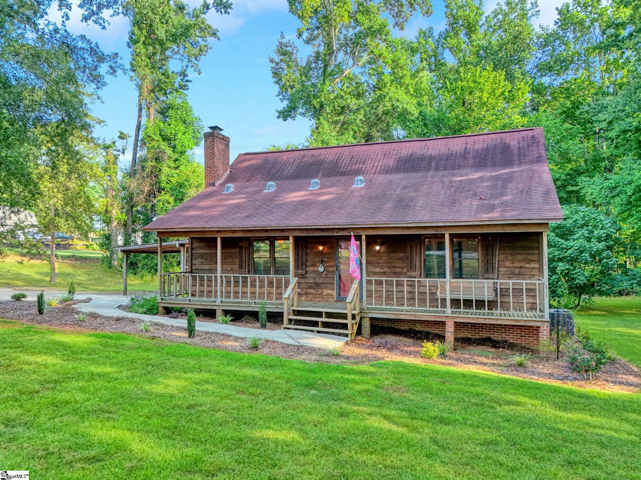 346 Shenandoah Drive Property Photo 3