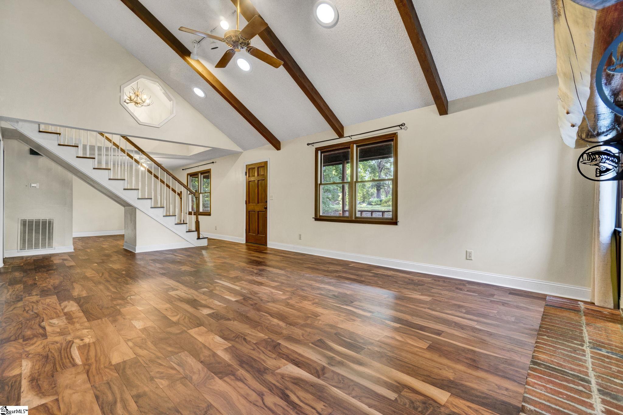 346 Shenandoah Drive Property Photo 11