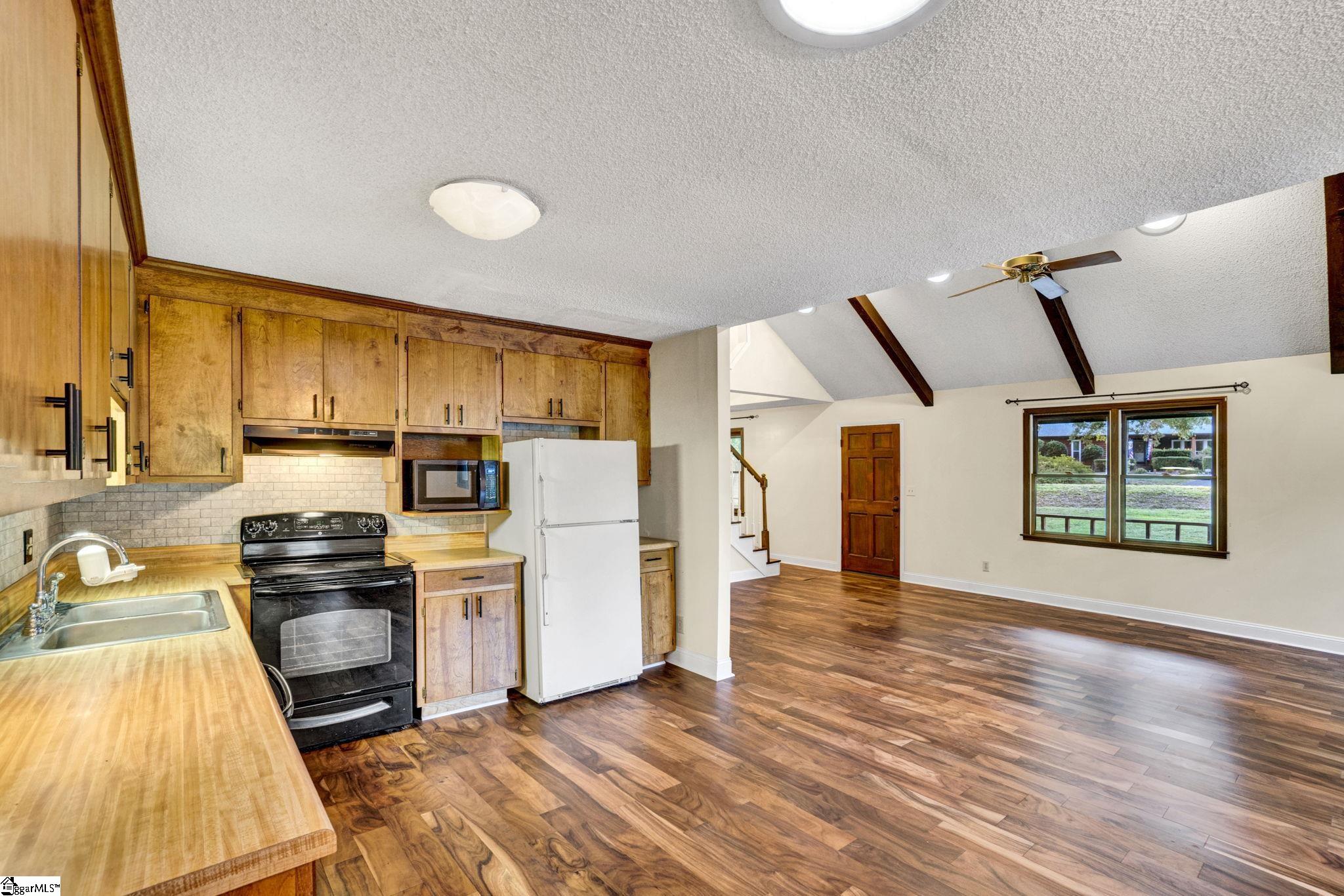 346 Shenandoah Drive Property Photo 17