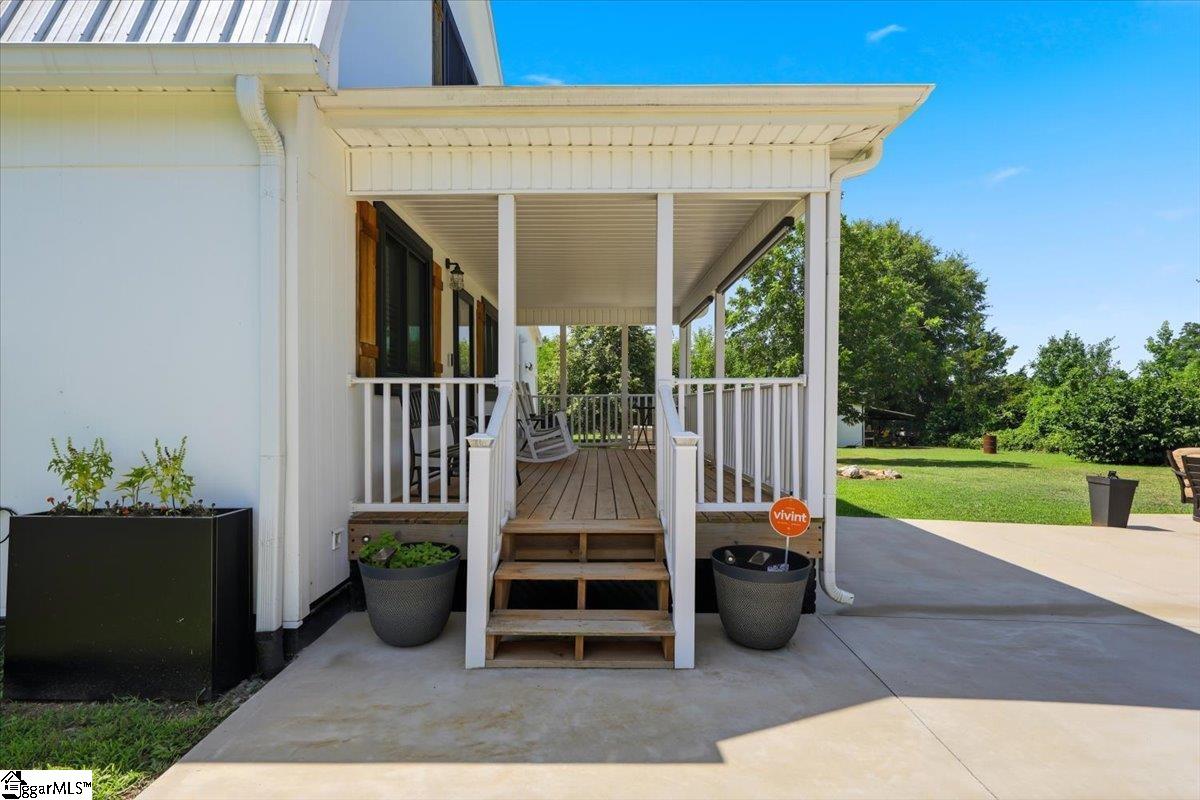 504 Ray Blackley Road Property Photo 2