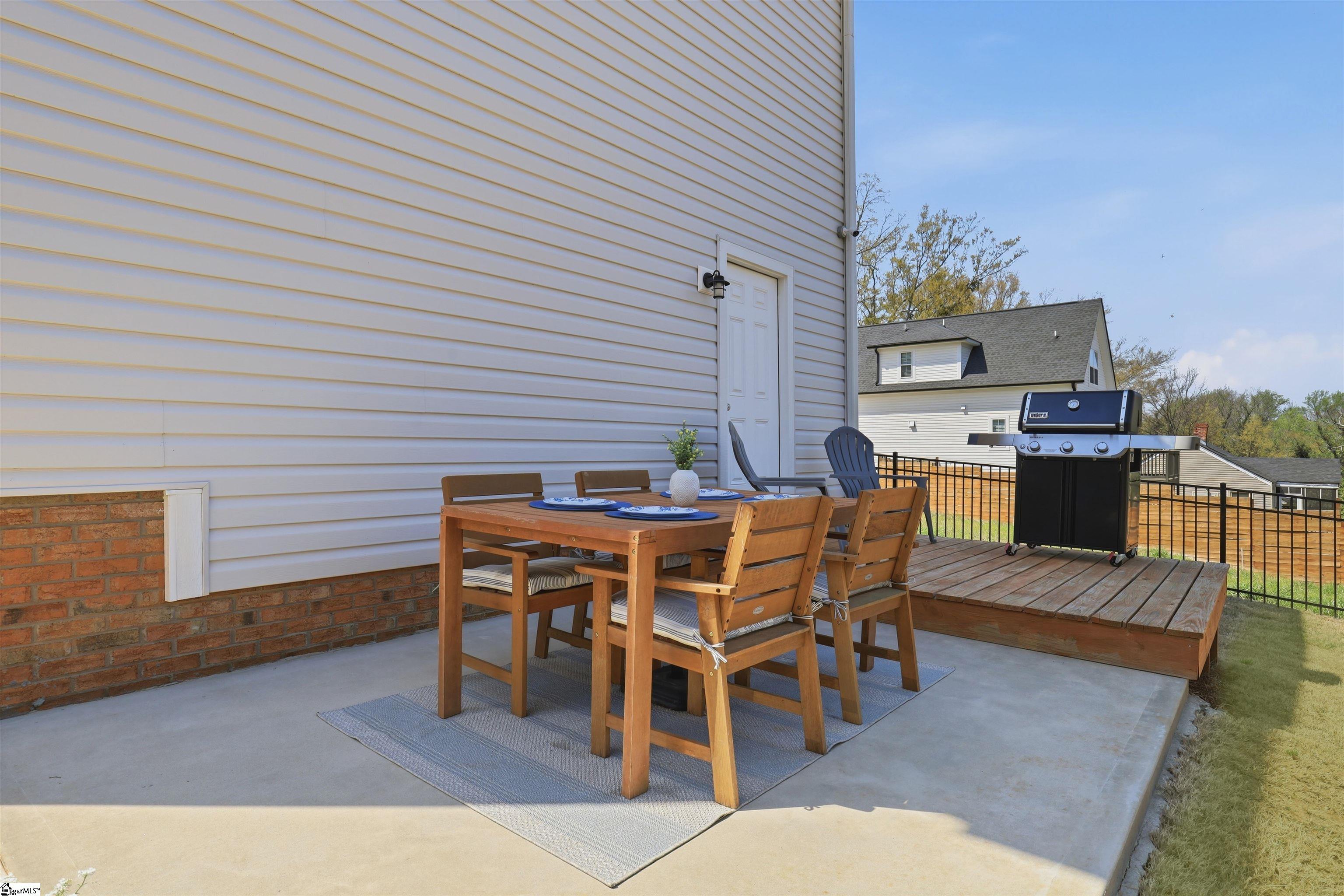 139 Mount Eustis Street Property Photo 25