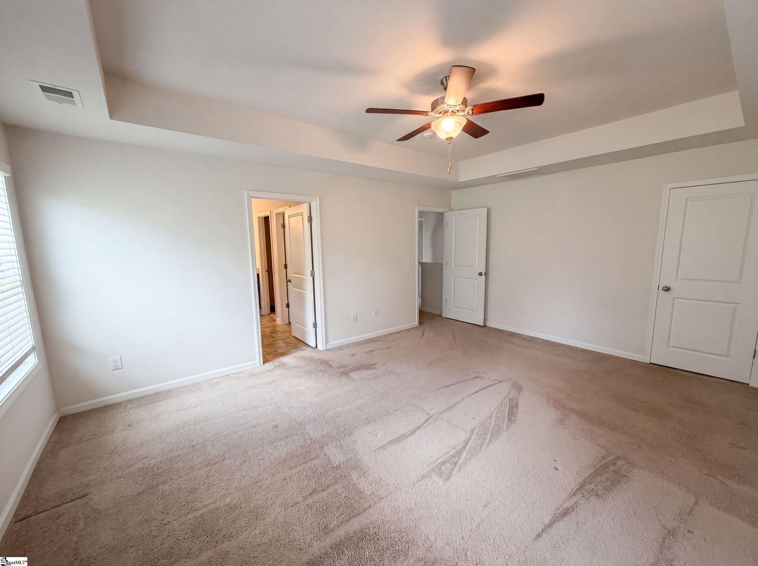 533 Baycraft Lane Property Photo 4